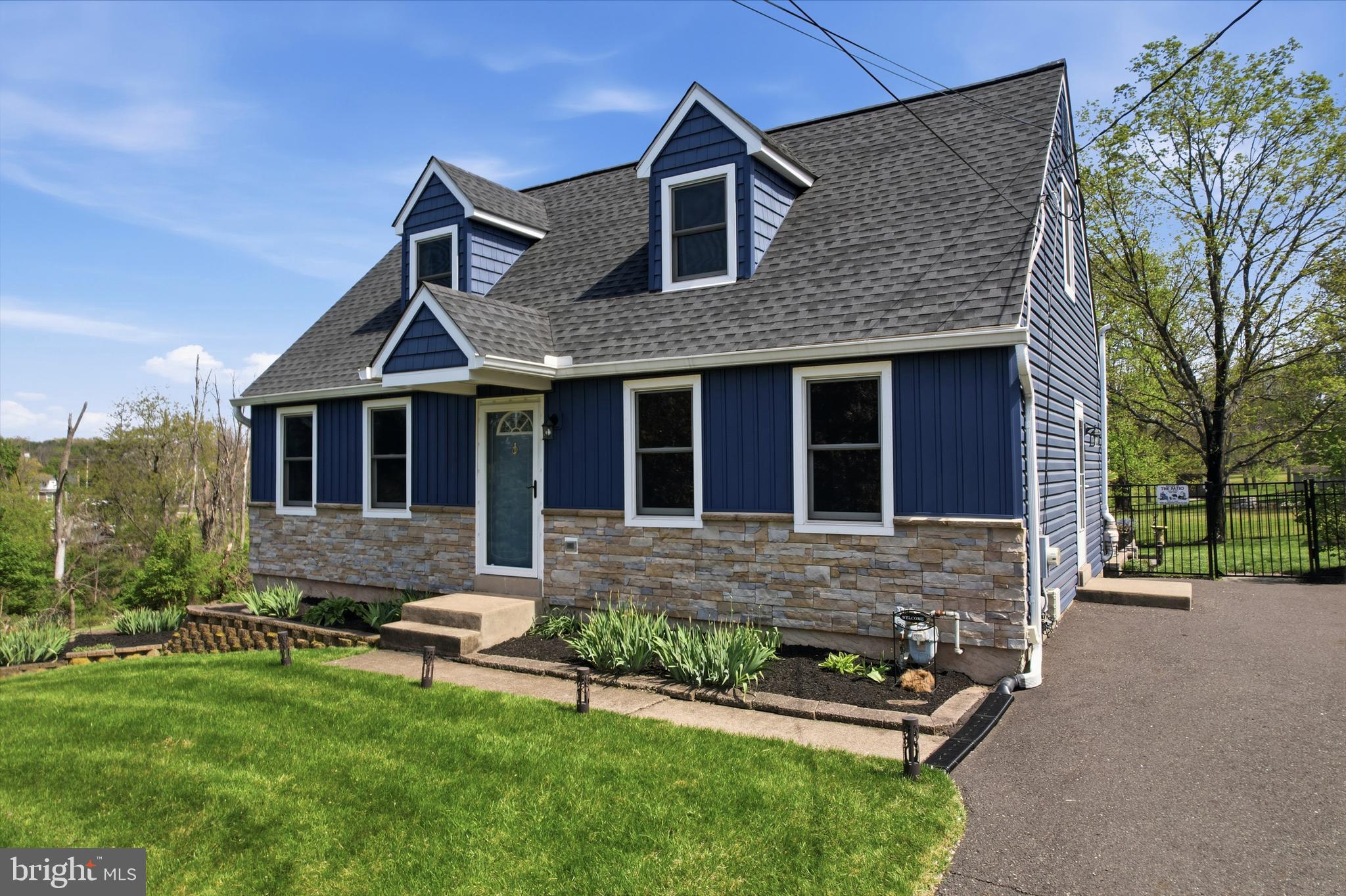 HARLEYSVILLE - Residential