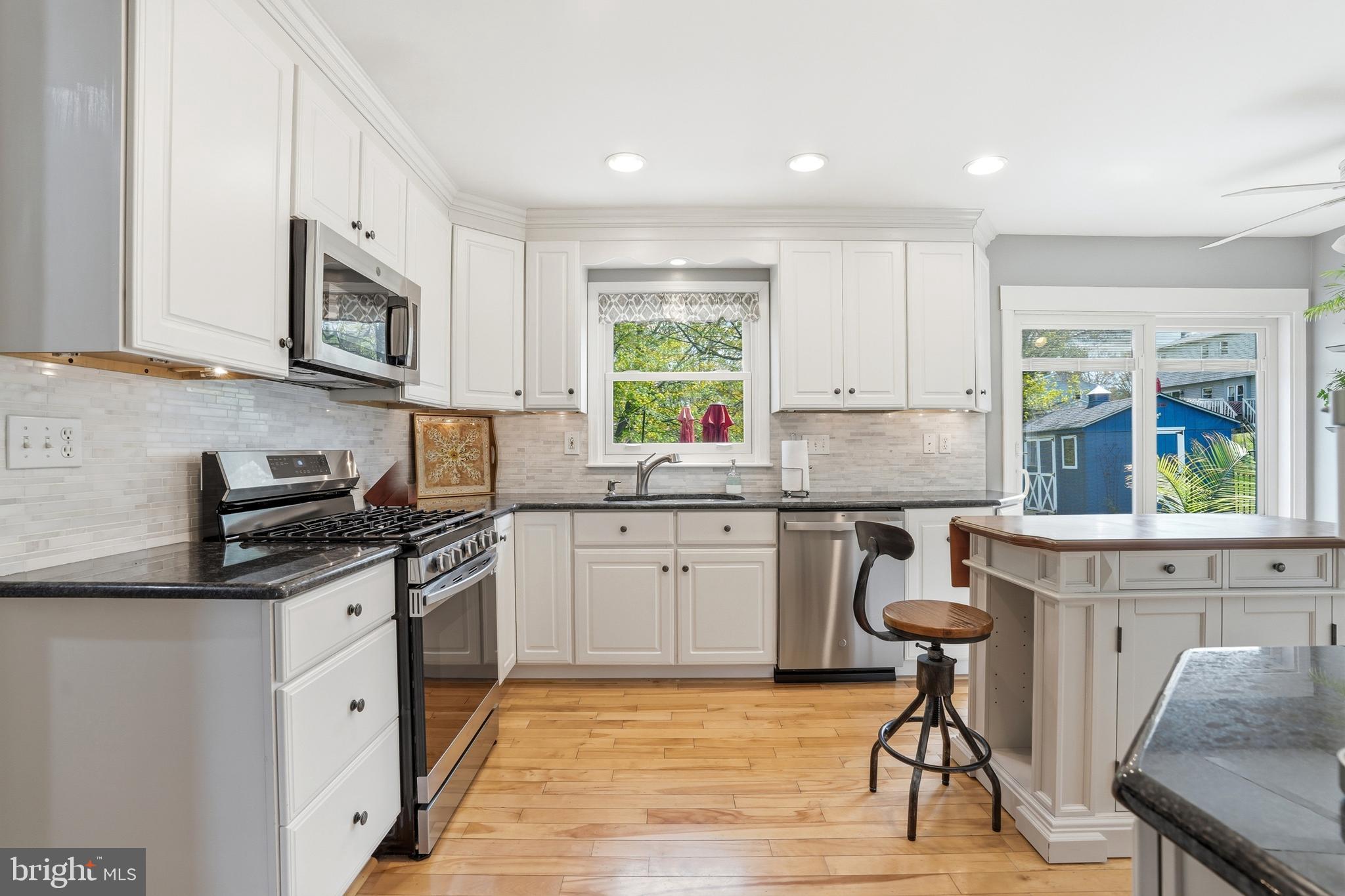 HARLEYSVILLE - Residential