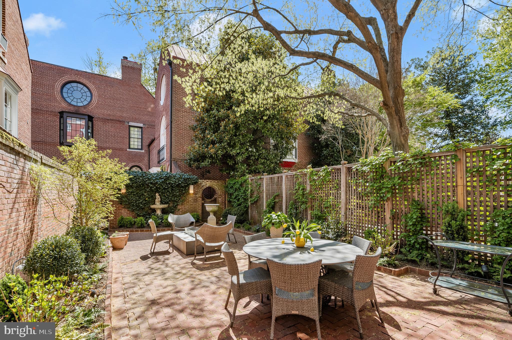 GEORGETOWN - Residential