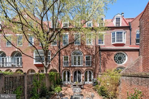3224 VOLTA PLACE NW WASHINGTON DC 20007