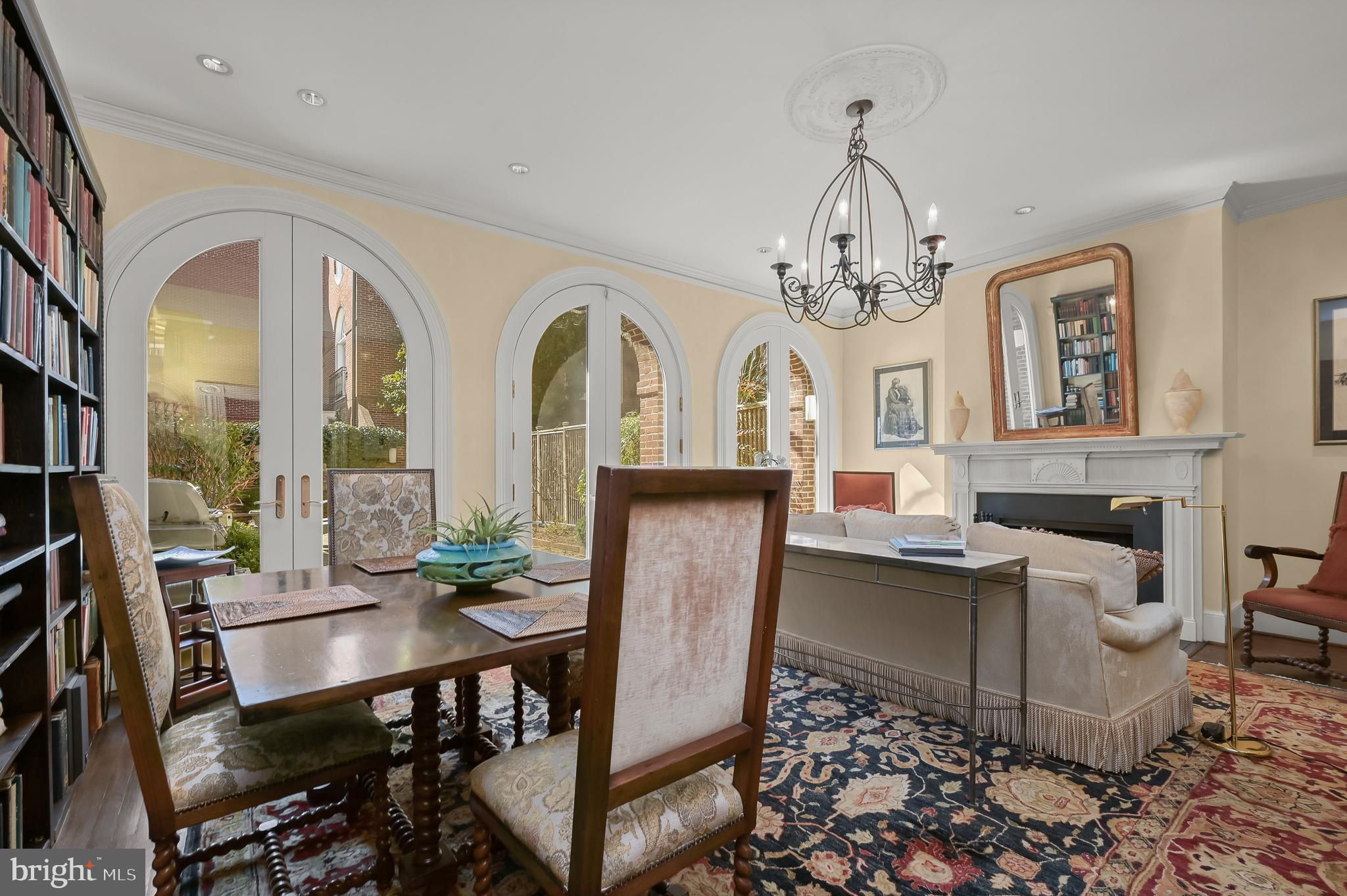 GEORGETOWN - Residential