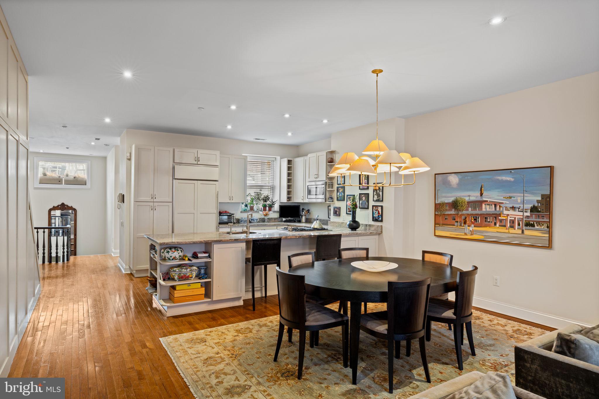 RITTENHOUSE SQUARE - Residential