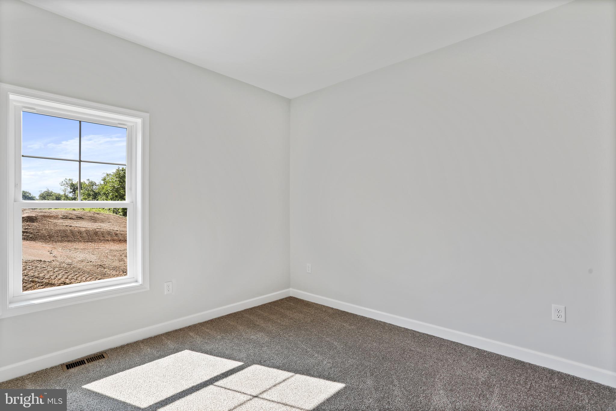 MIDDLE CREEK VISTAS - Residential