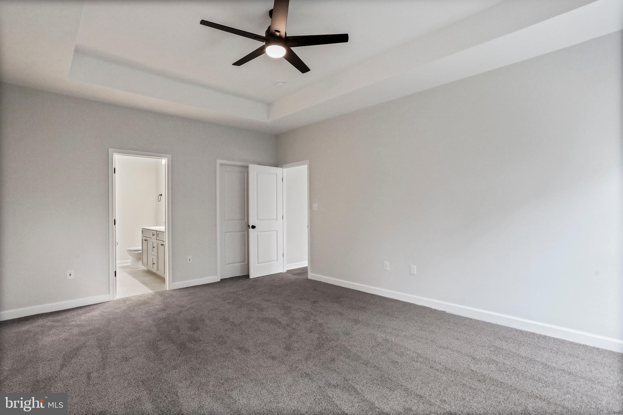 MIDDLE CREEK VISTAS - Residential