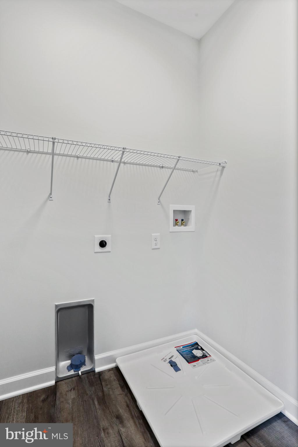 MIDDLE CREEK VISTAS - Residential