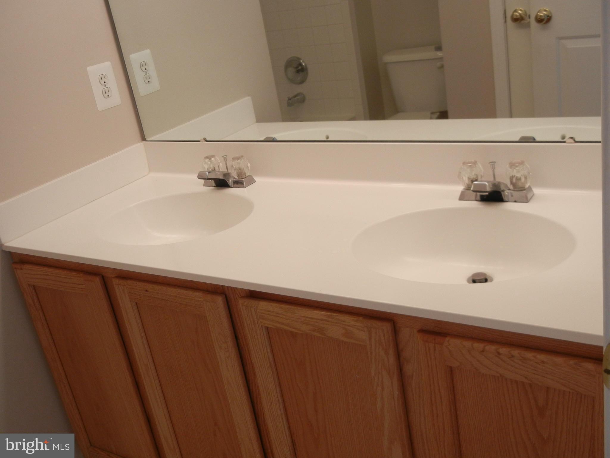 BROOKE FARM - Residential