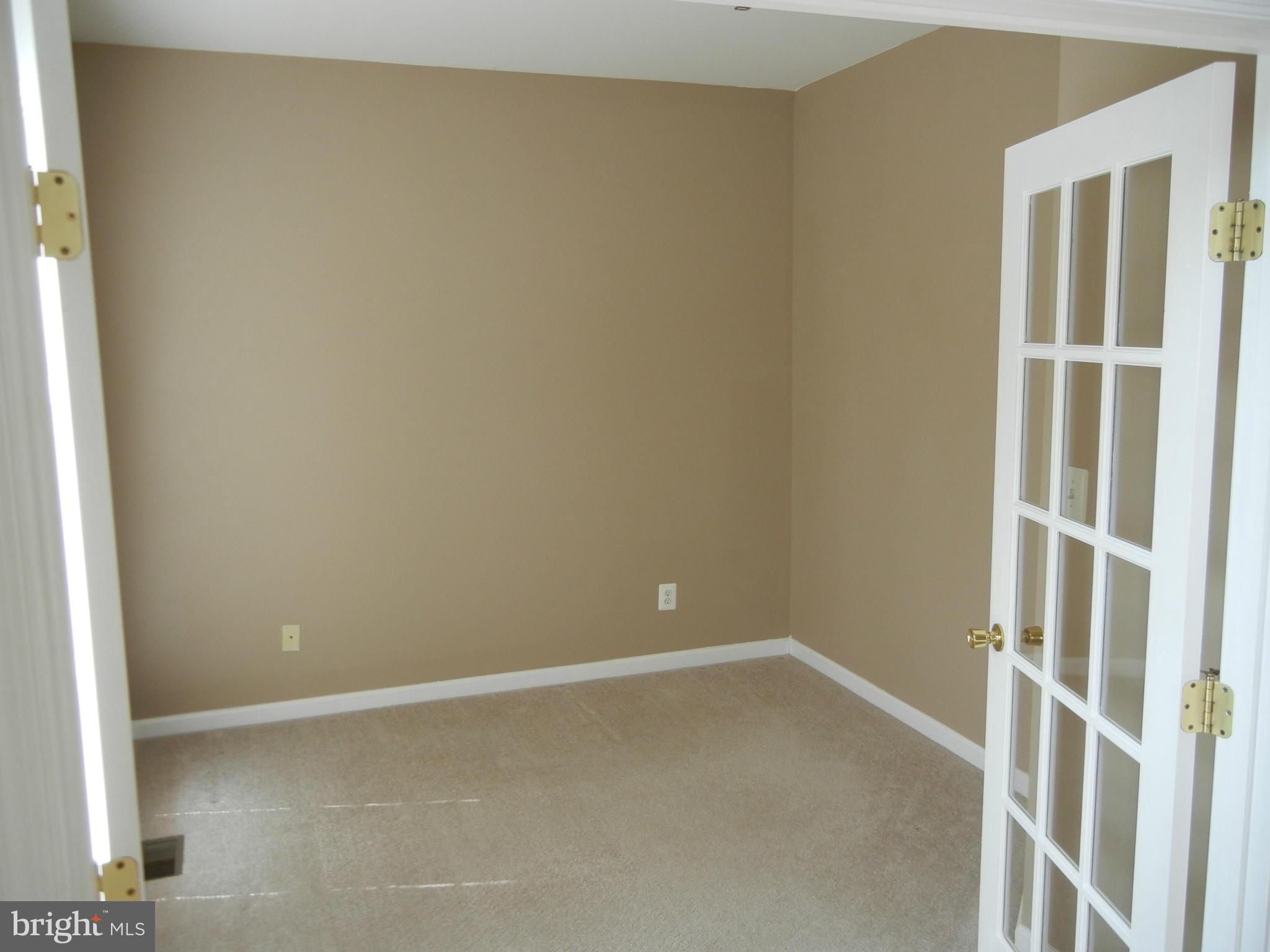 BROOKE FARM - Residential