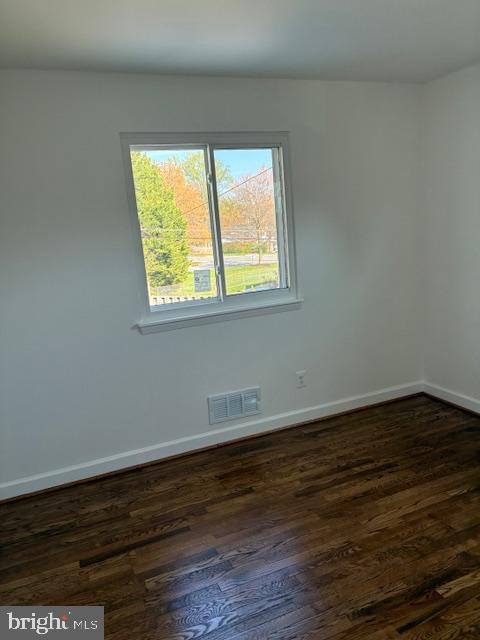 TEN ACRES - Residential