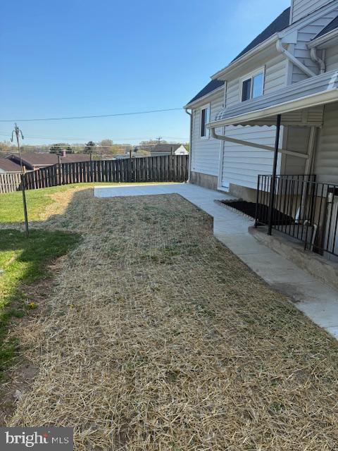 TEN ACRES - Residential