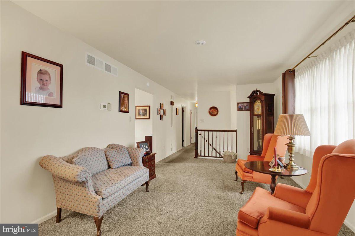 716 TAMARACK TRAIL