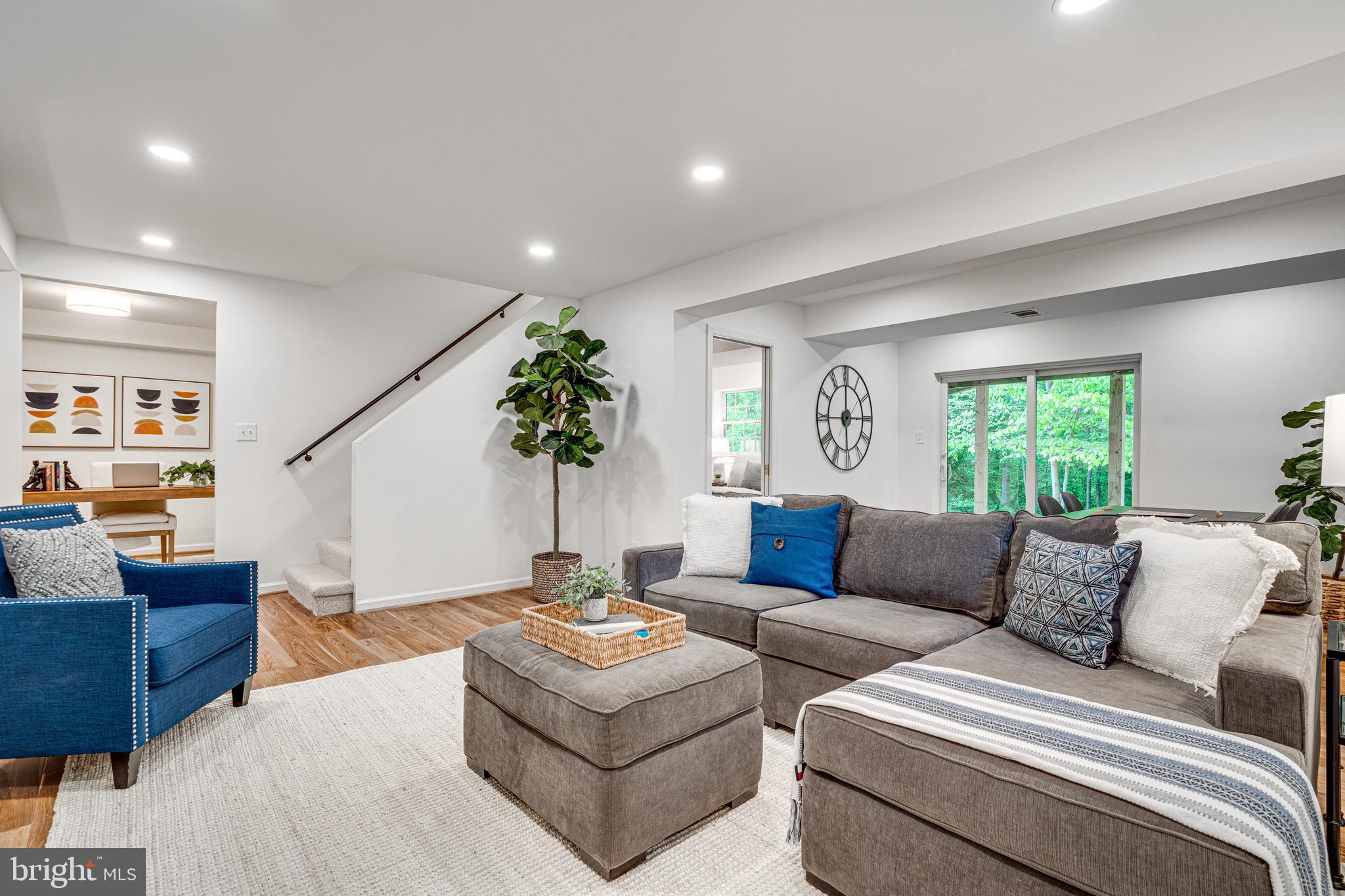 KINGS PARK WEST - Residential