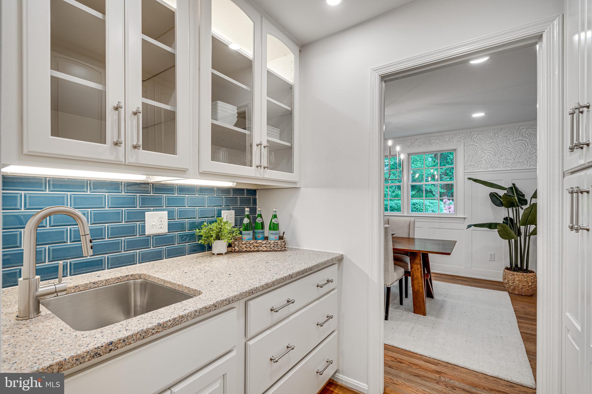 KINGS PARK WEST - Residential