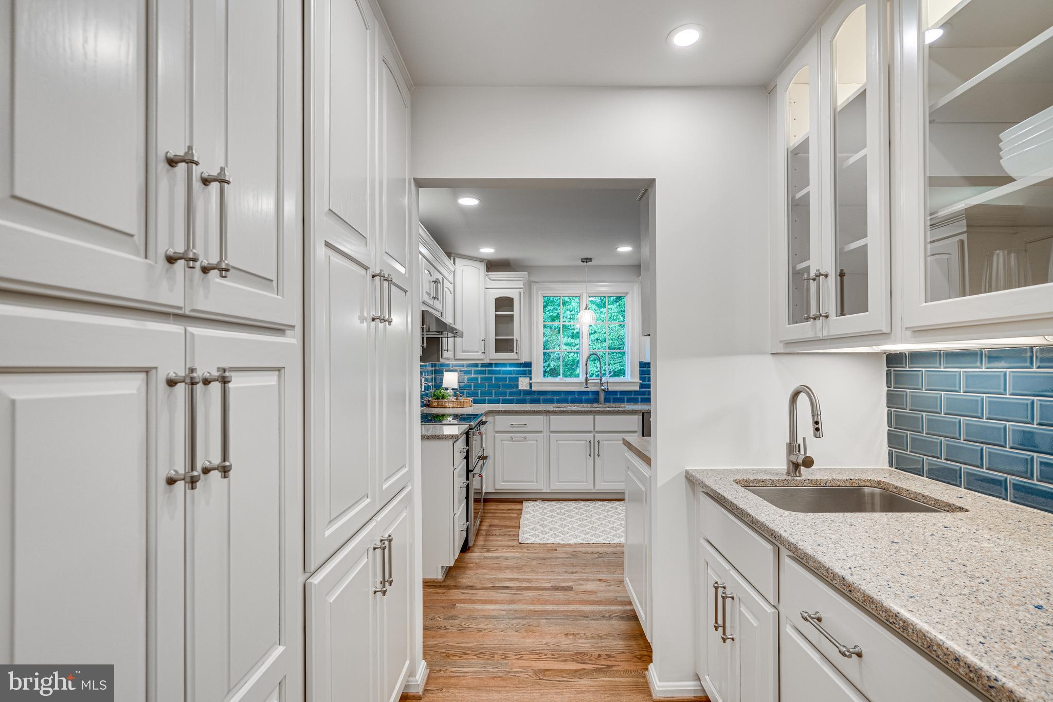 KINGS PARK WEST - Residential