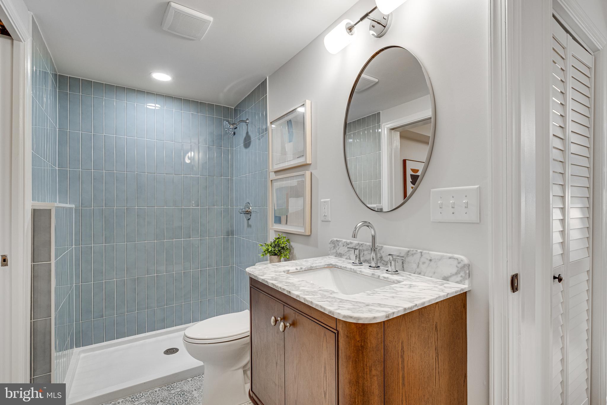 KINGS PARK WEST - Residential