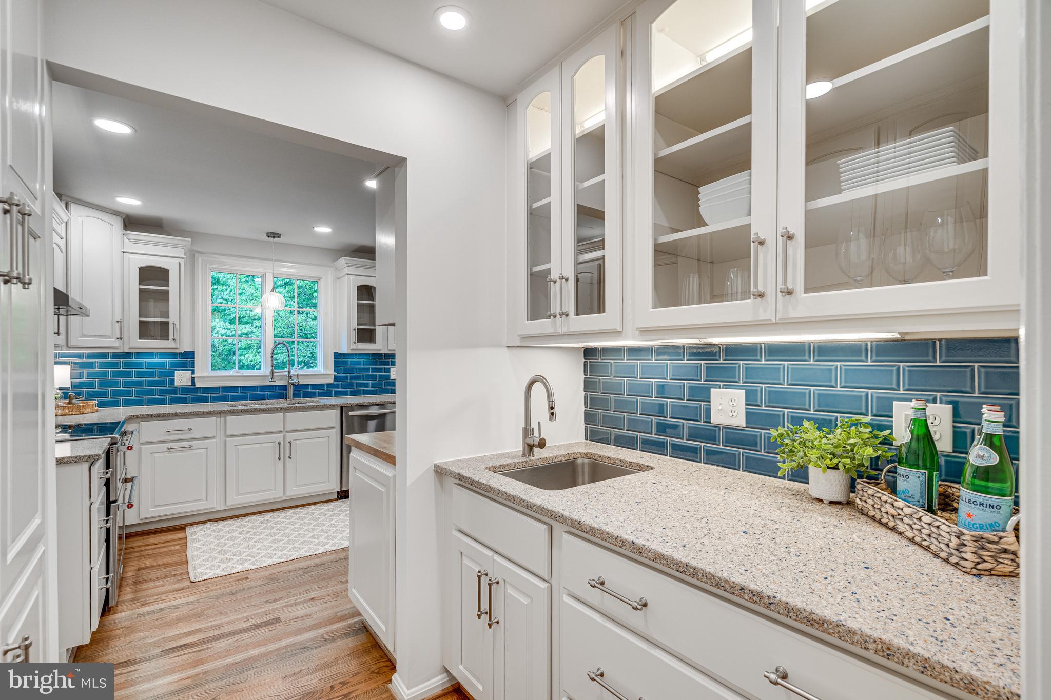 KINGS PARK WEST - Residential