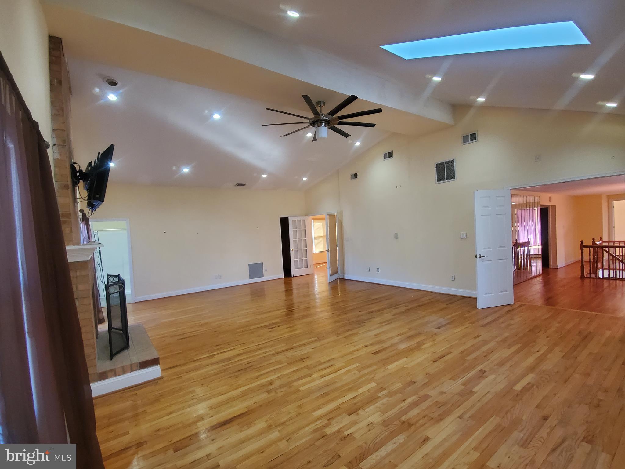 DALE CITY - Residential