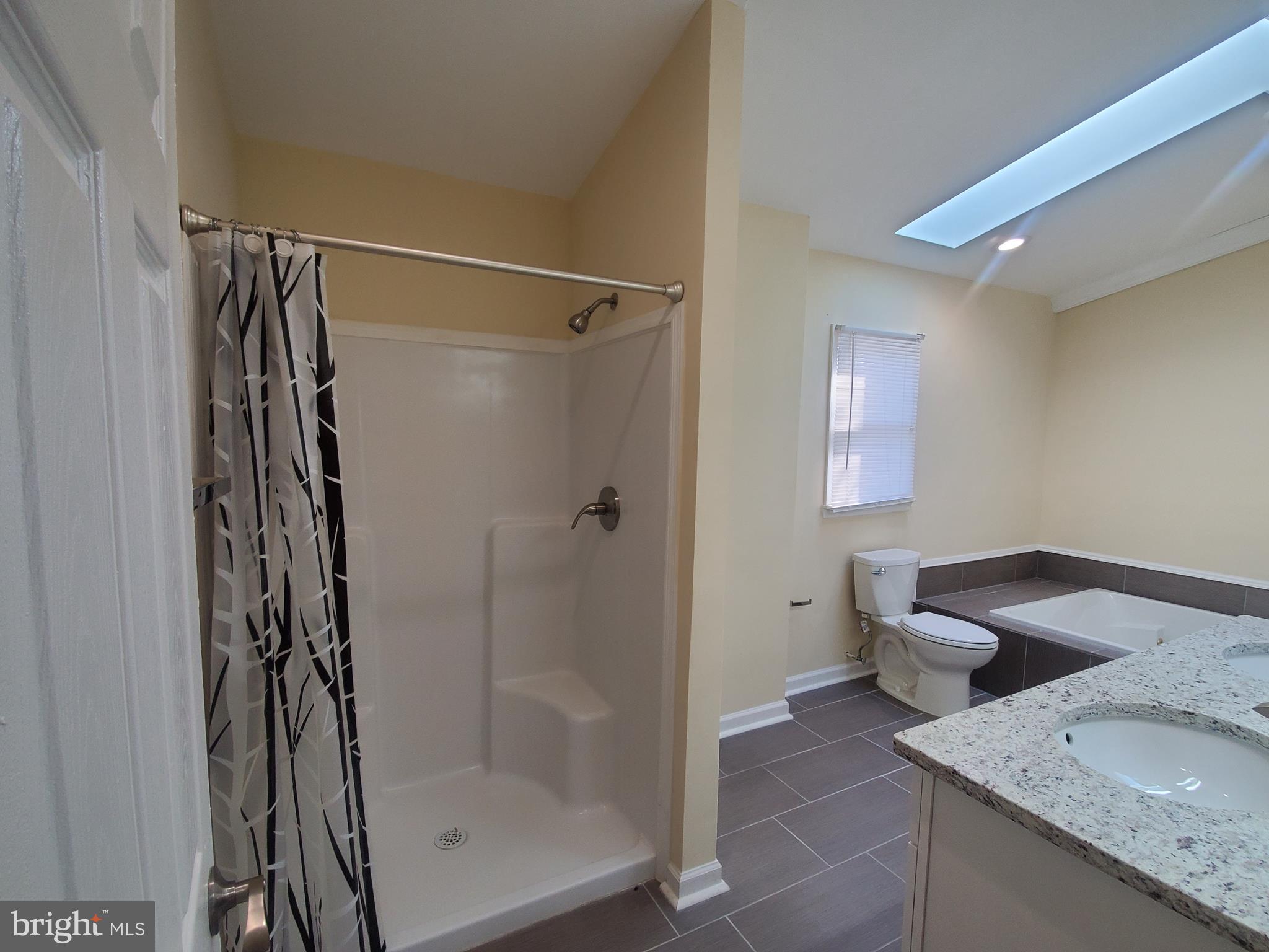 DALE CITY - Residential