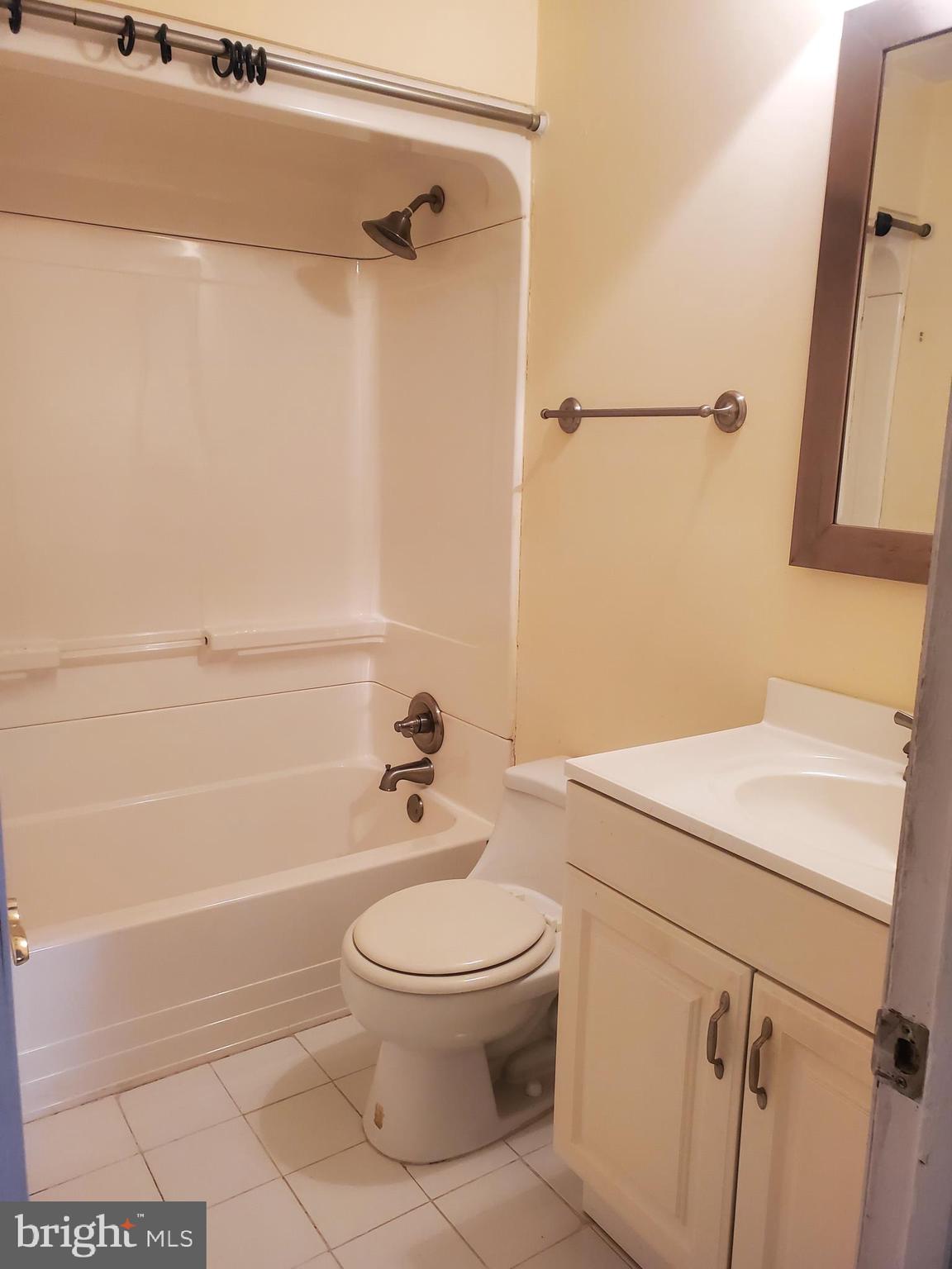 DALE CITY - Residential