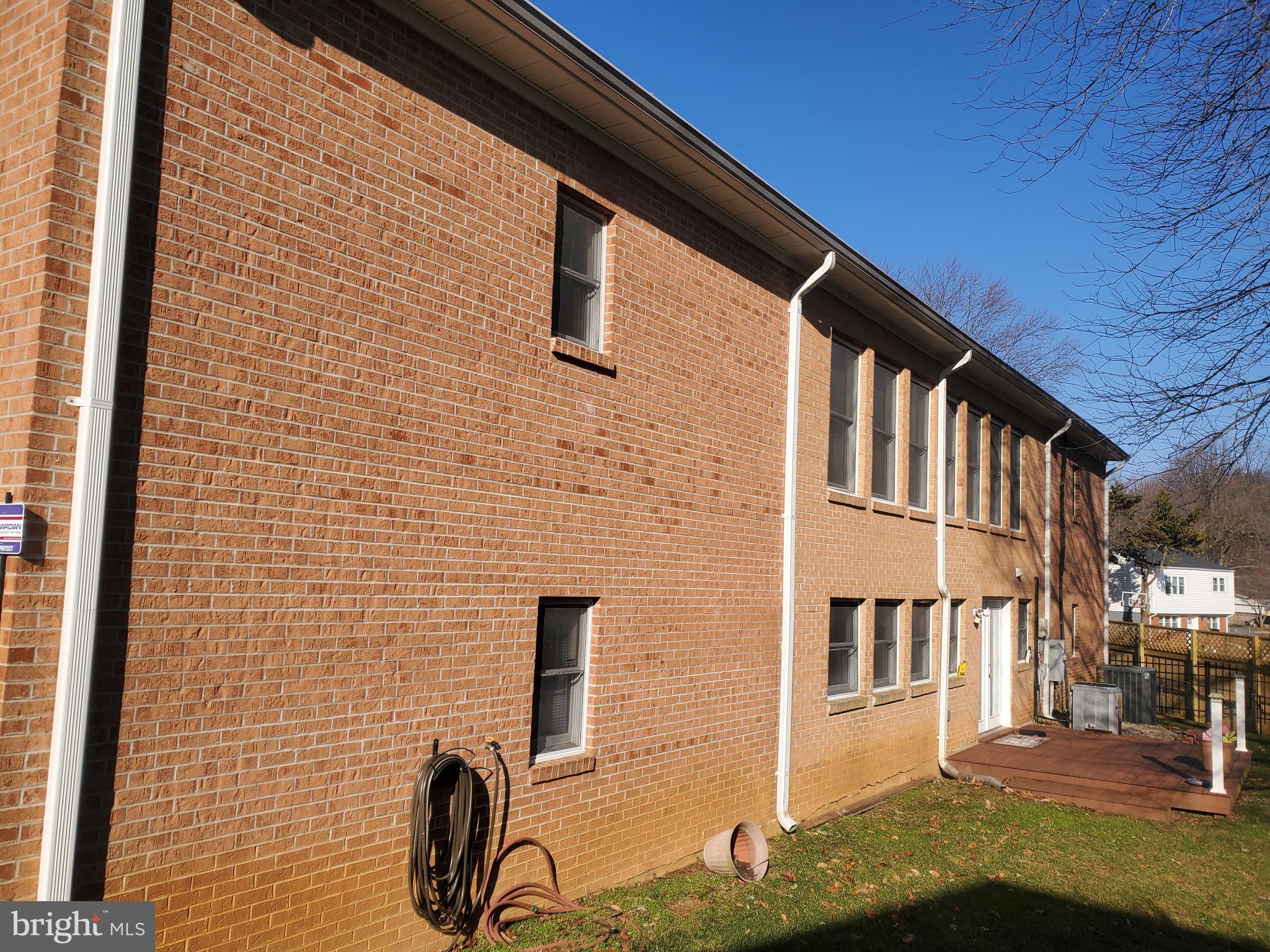 DALE CITY - Residential