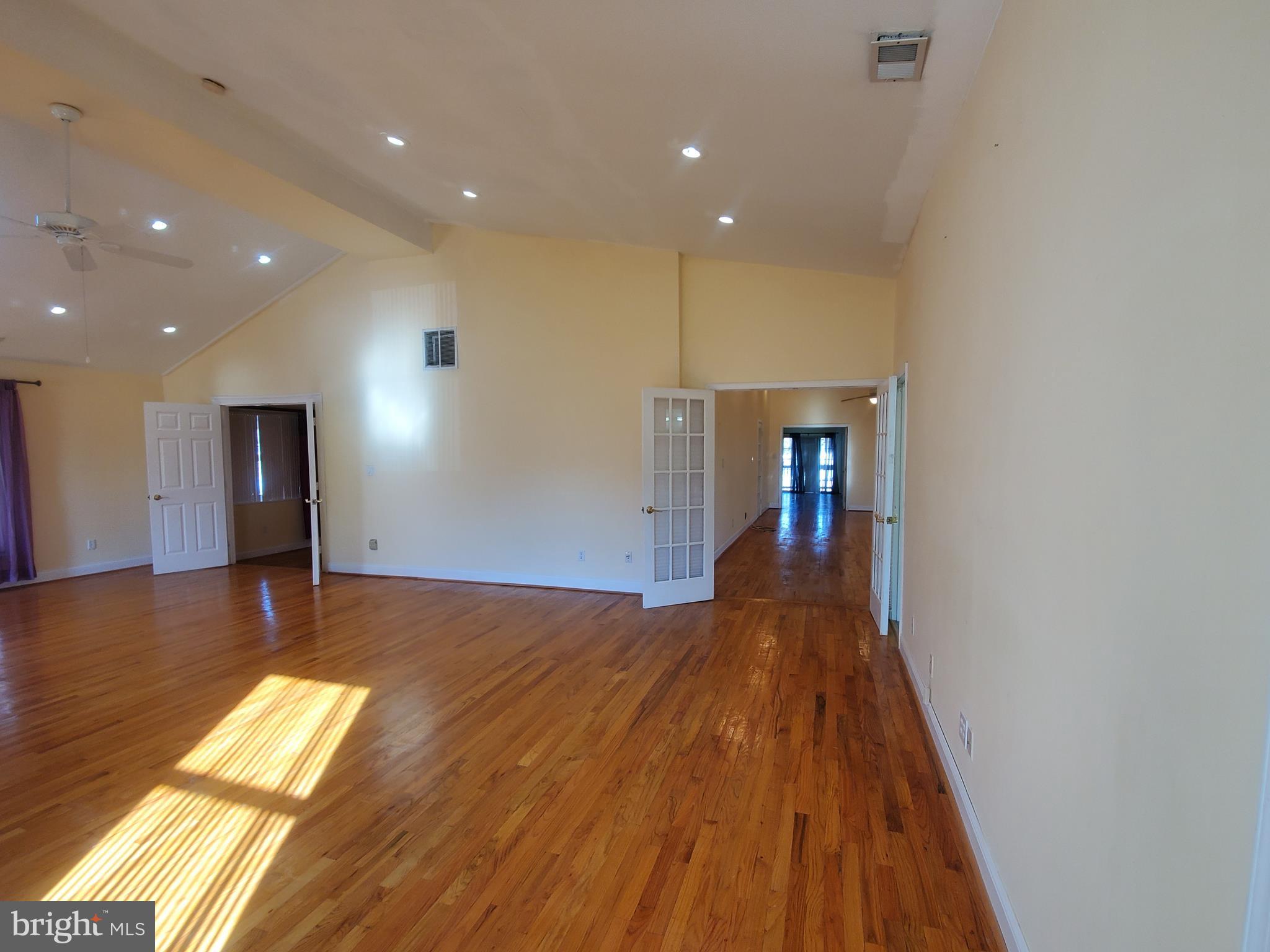 DALE CITY - Residential