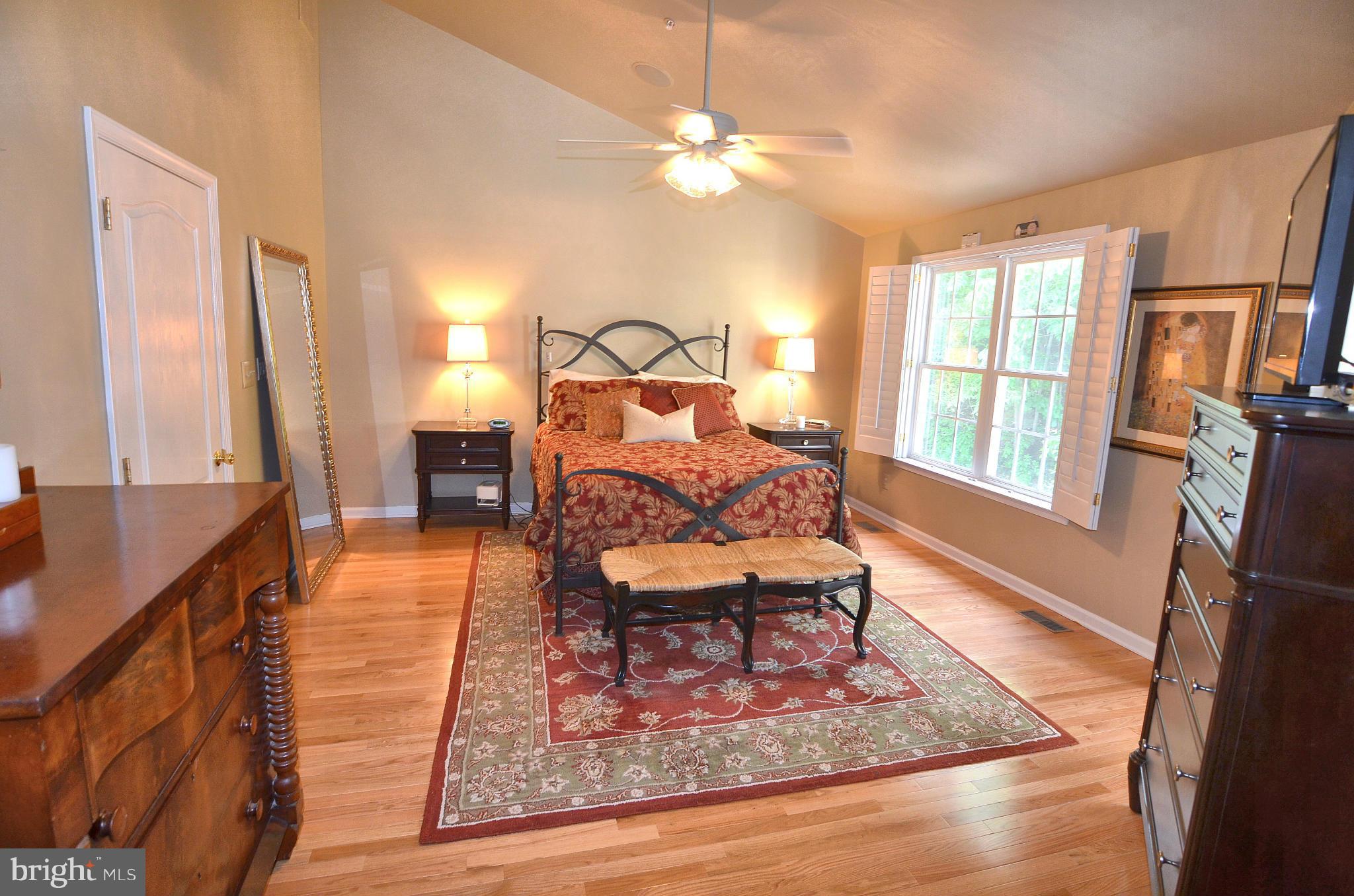 ST ANDREWS CONDOMINIUMS AT BAY HILLS - Residential