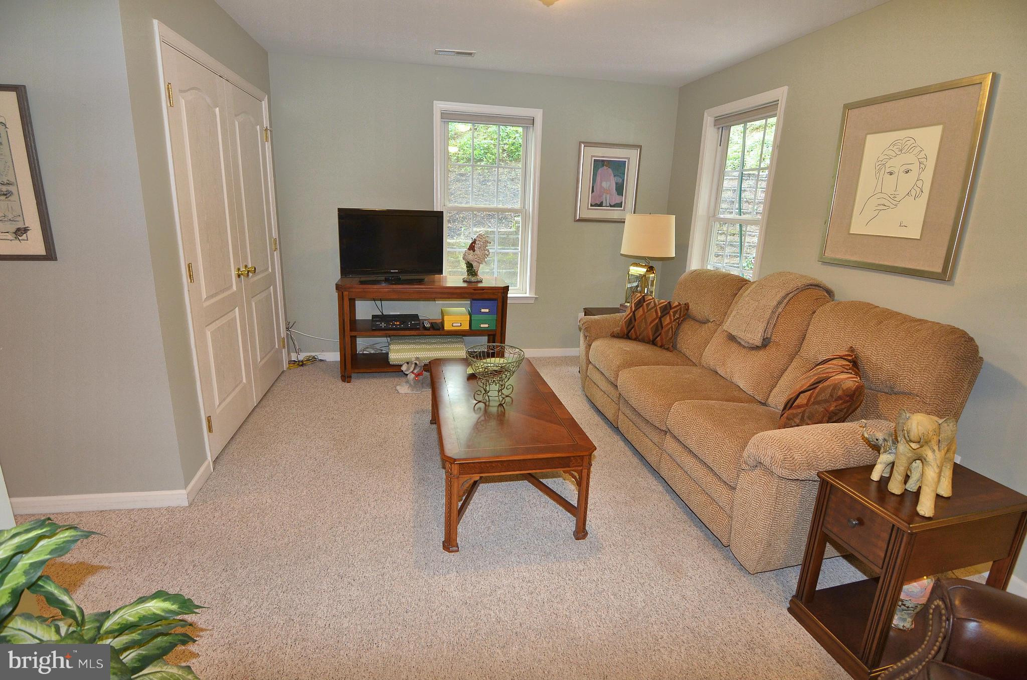 ST ANDREWS CONDOMINIUMS AT BAY HILLS - Residential