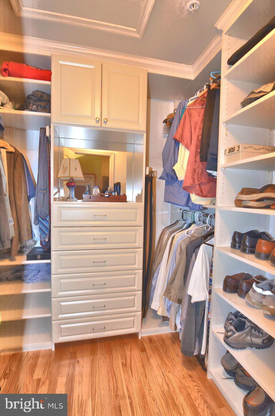 ST ANDREWS CONDOMINIUMS AT BAY HILLS - Residential