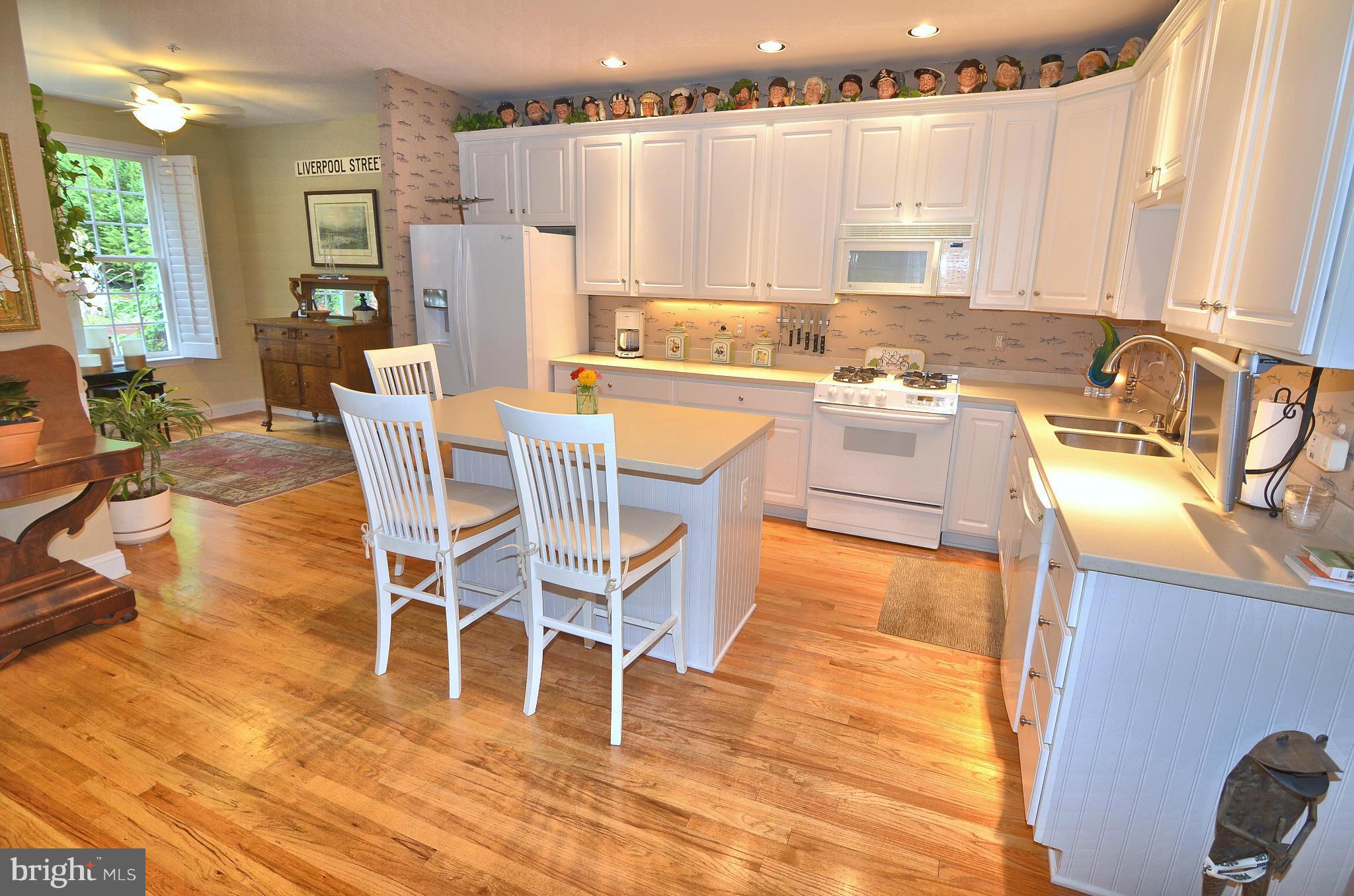 ST ANDREWS CONDOMINIUMS AT BAY HILLS - Residential