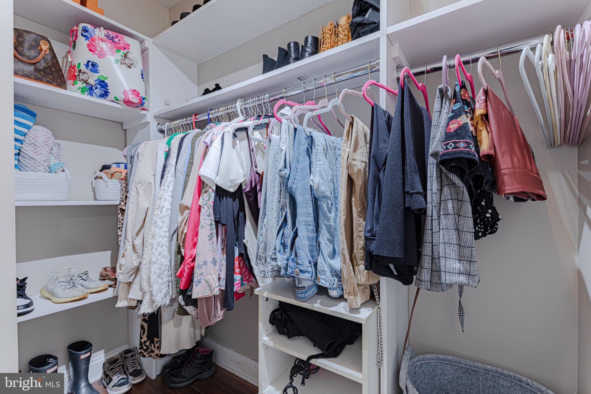 FAIRWINDS ON SEVERN - Residential