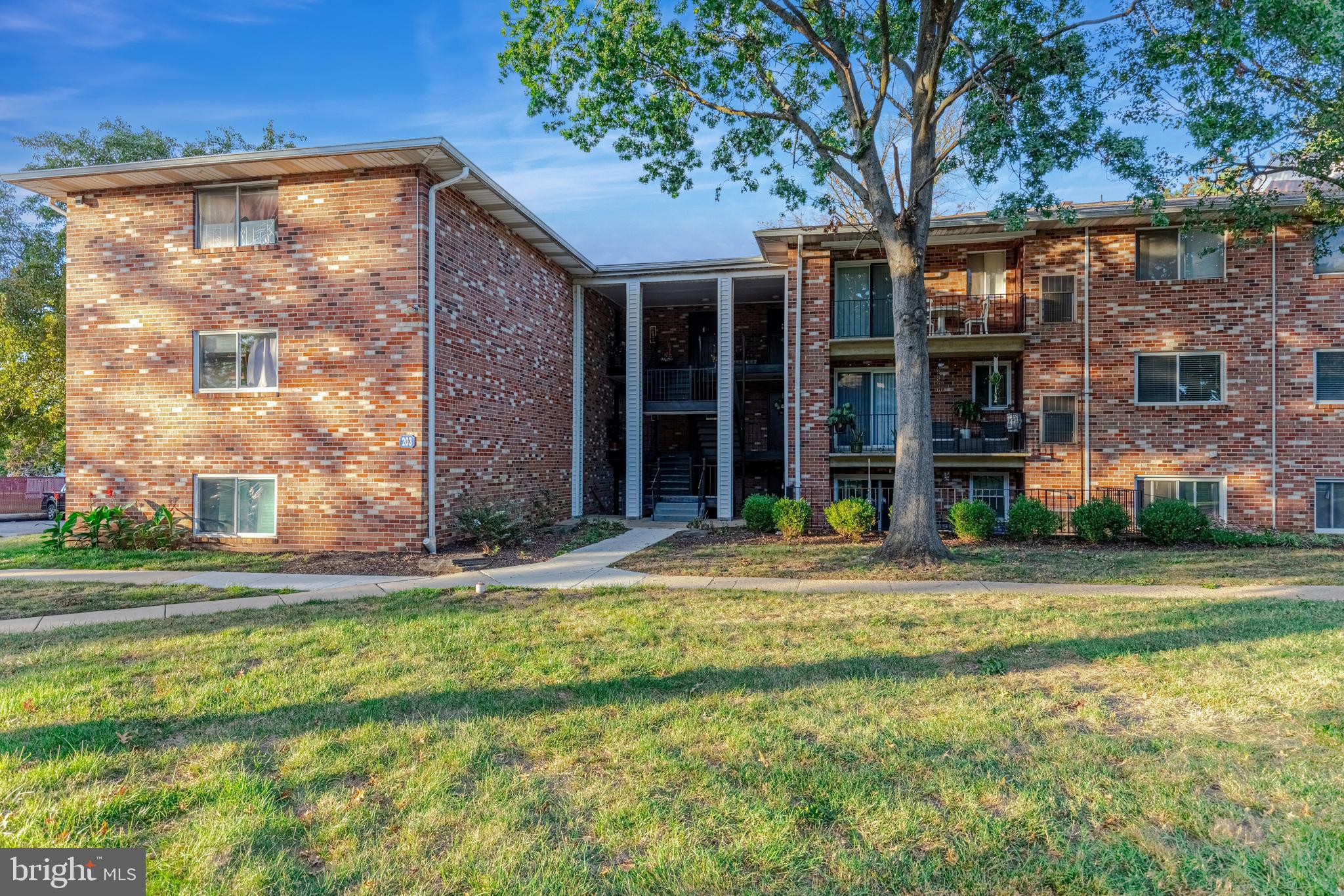 FAIRWINDS ON SEVERN - Residential