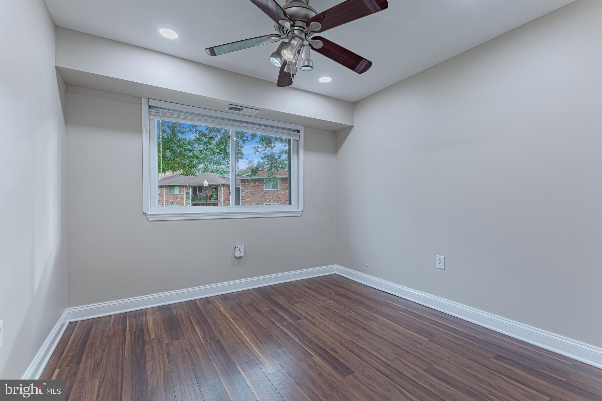 FAIRWINDS ON SEVERN - Residential