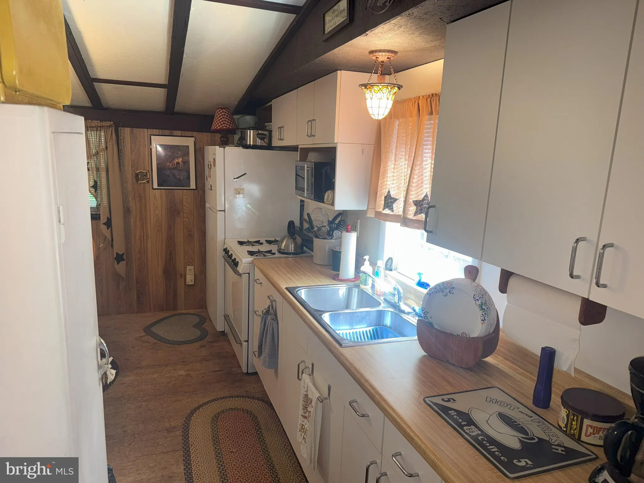 Fayetteville, Pennsylvania 17222, United States, 2 Bedrooms Bedrooms, ,1 BathroomBathrooms,Residential,Active,149134