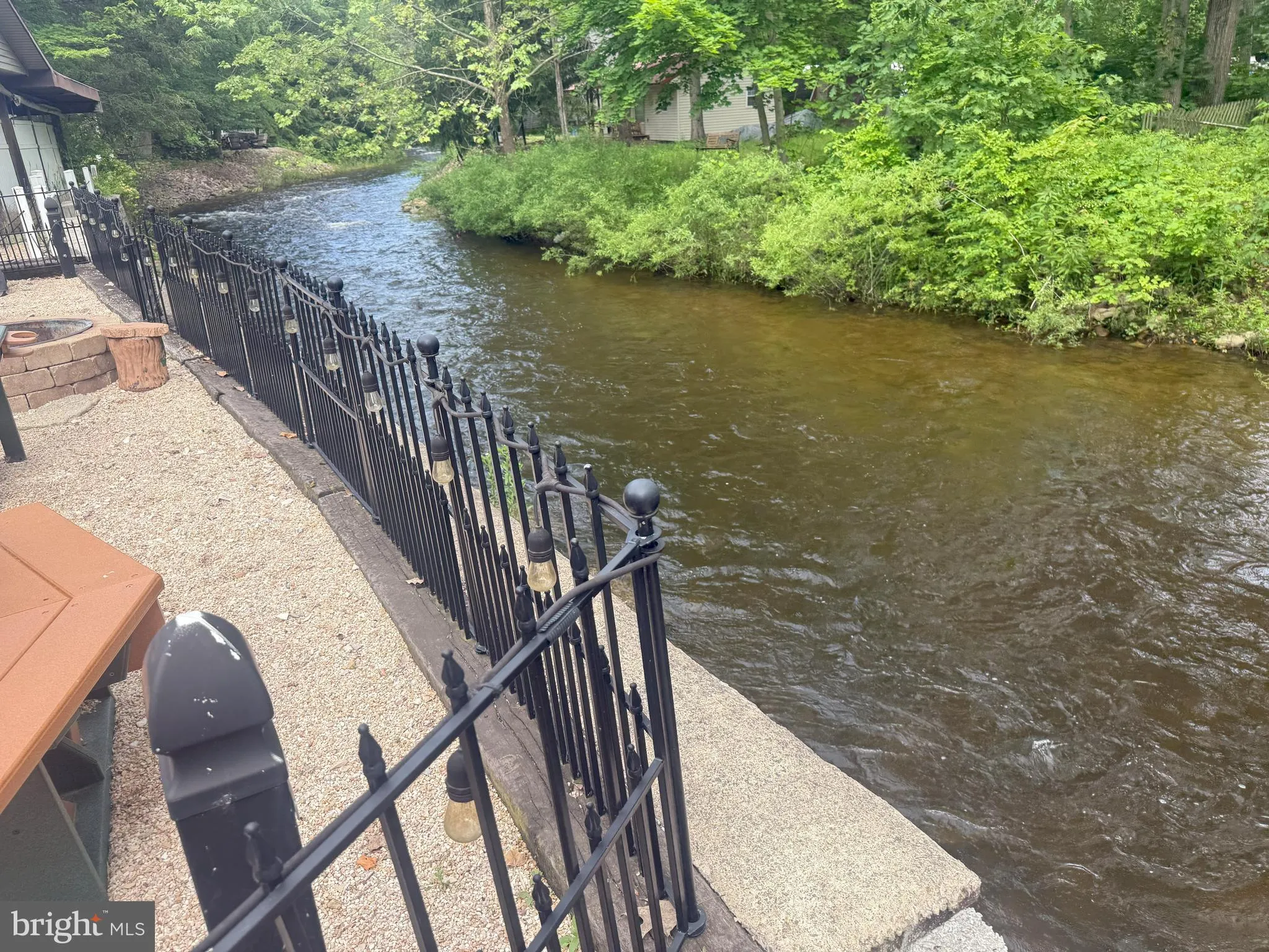 Fayetteville, Pennsylvania 17222, United States, 2 Bedrooms Bedrooms, ,1 BathroomBathrooms,Residential,Active,149134