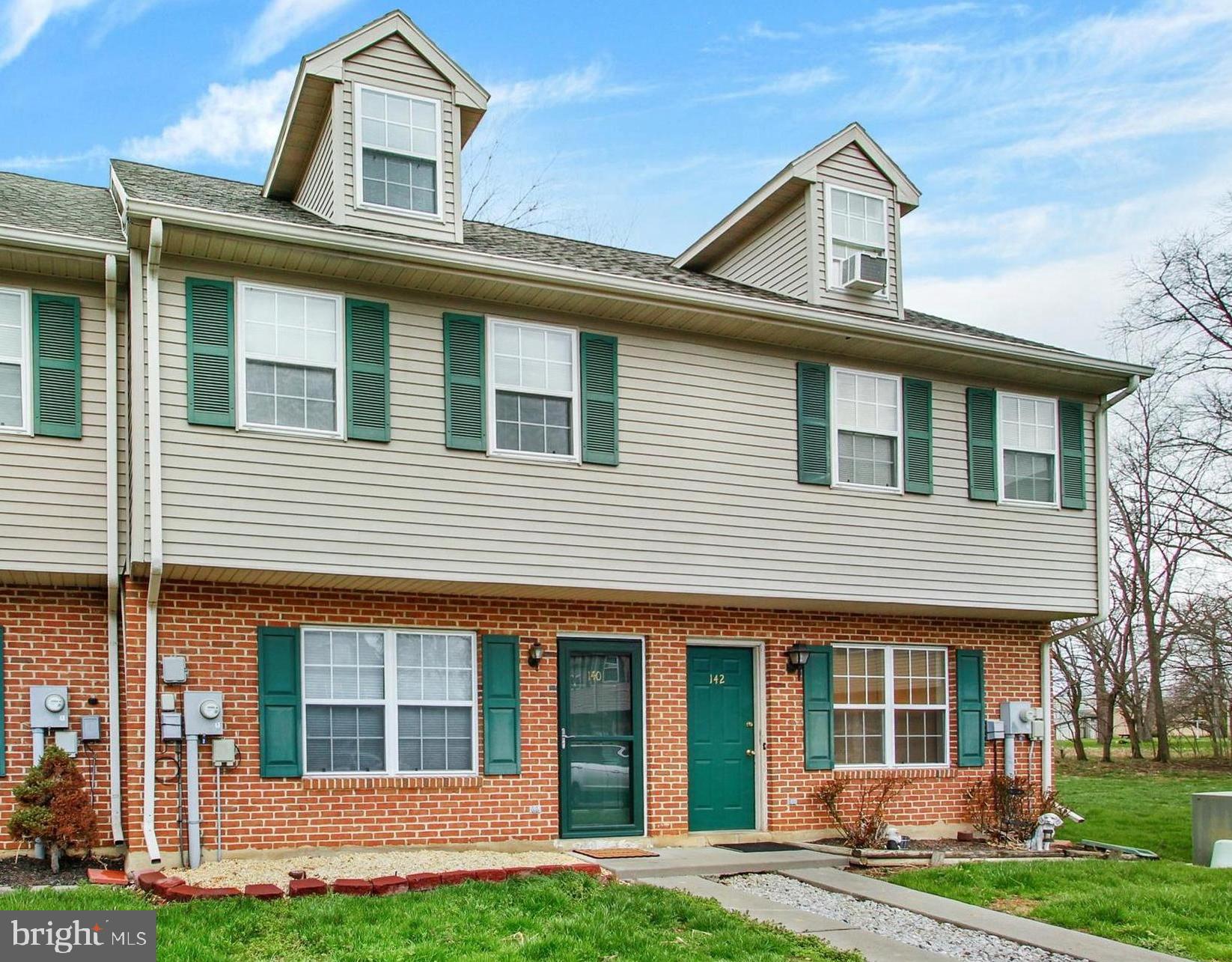 PLUM CREEK VILLAGE - Residential