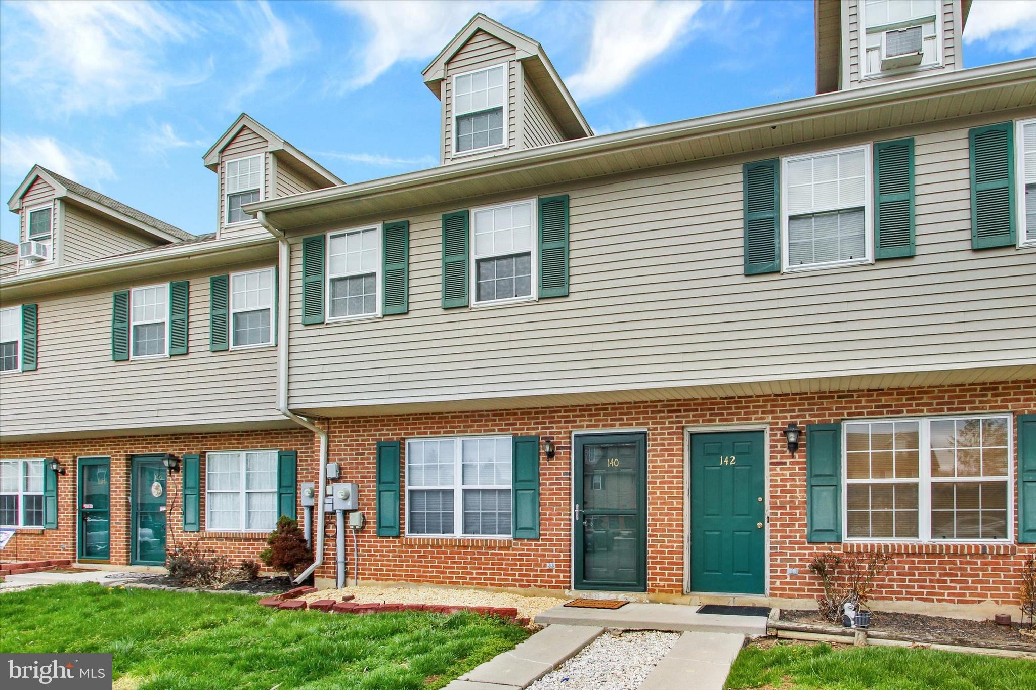 PLUM CREEK VILLAGE - Residential