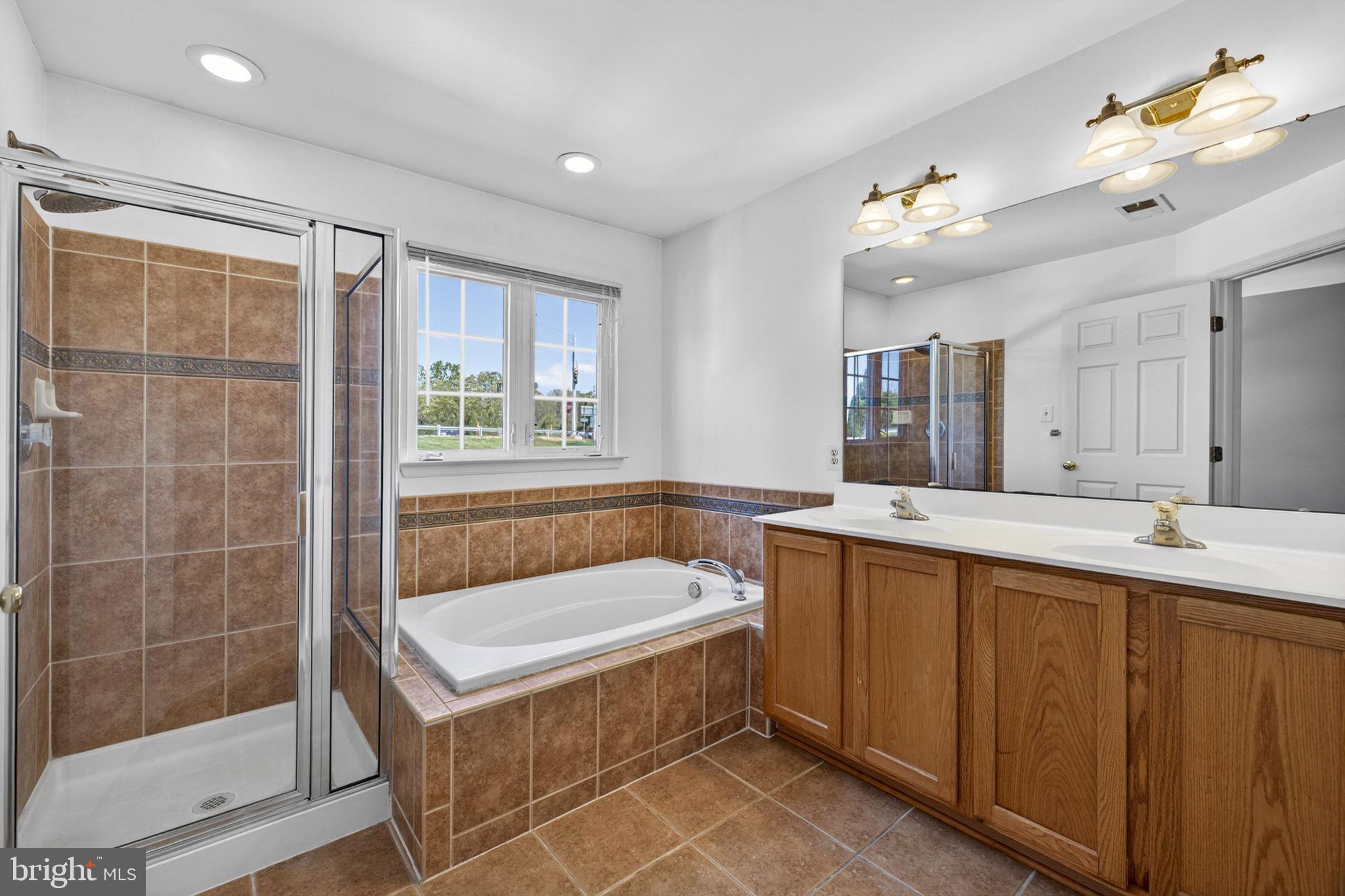 SHENANDOAH SPRINGS - Residential