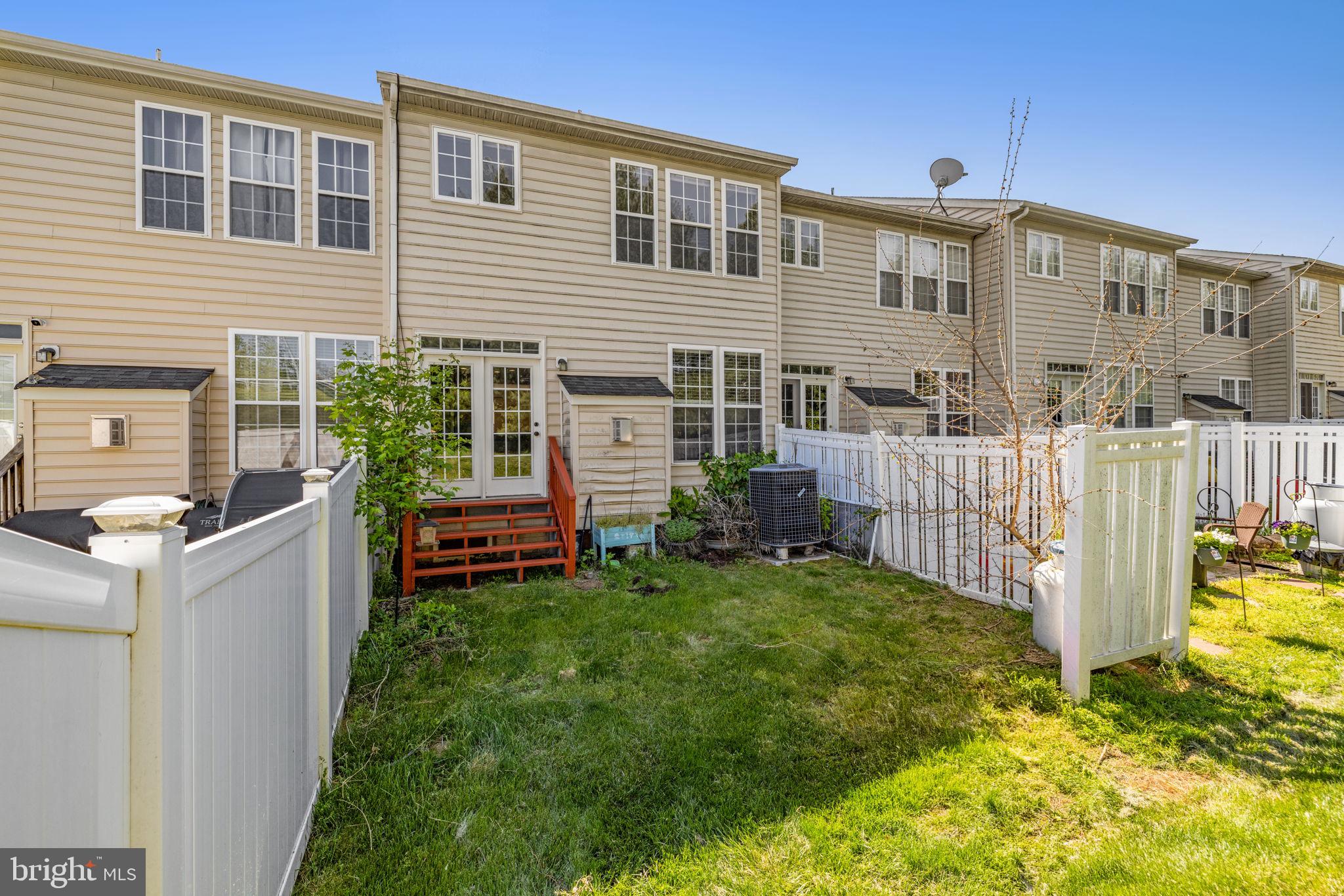 SHENANDOAH SPRINGS - Residential