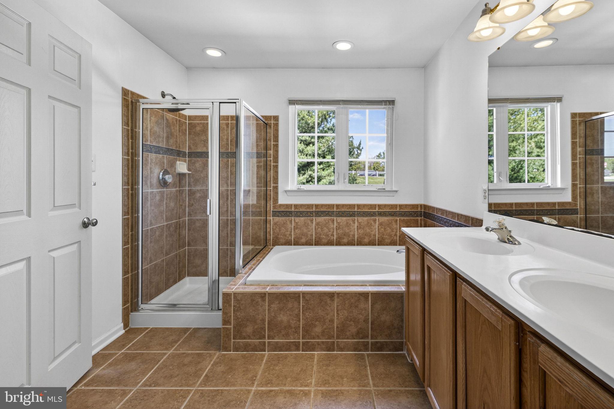 SHENANDOAH SPRINGS - Residential