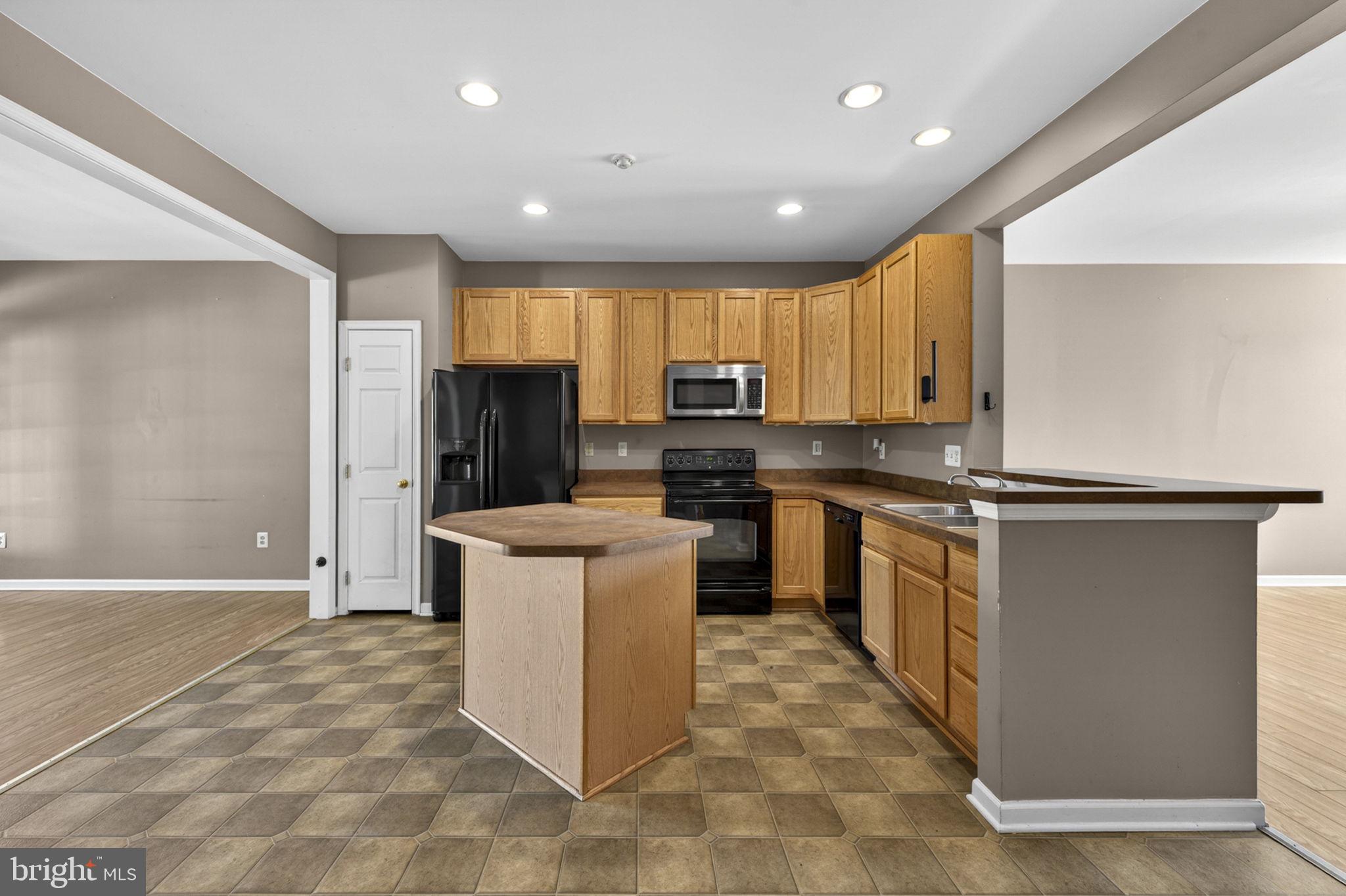SHENANDOAH SPRINGS - Residential