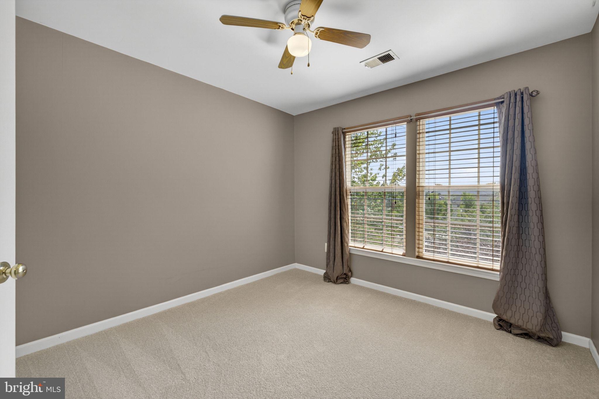 SHENANDOAH SPRINGS - Residential