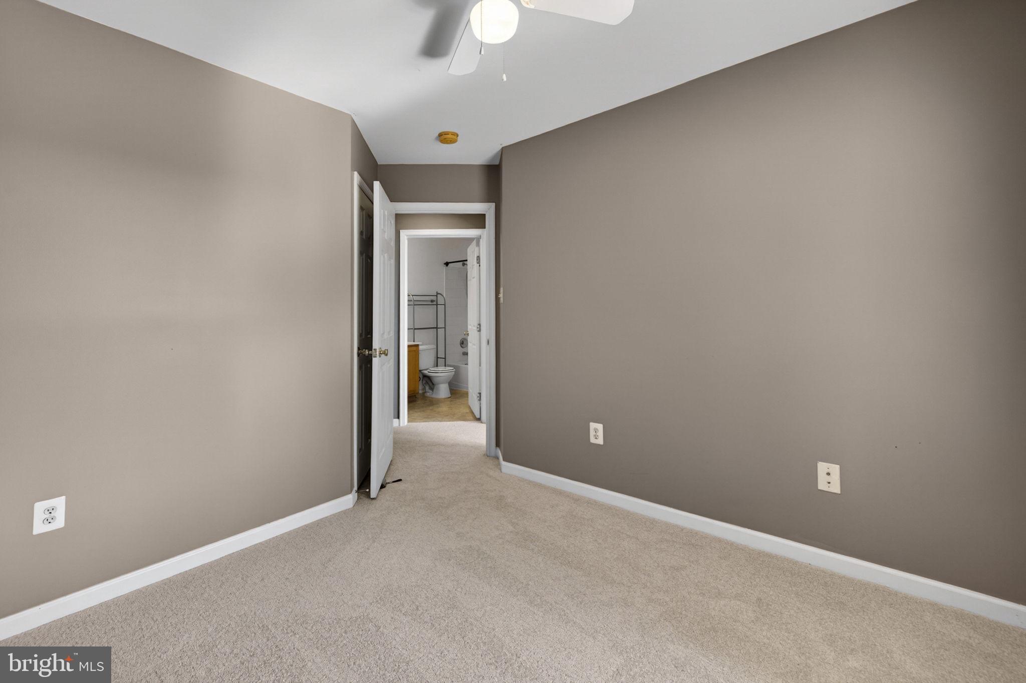 SHENANDOAH SPRINGS - Residential