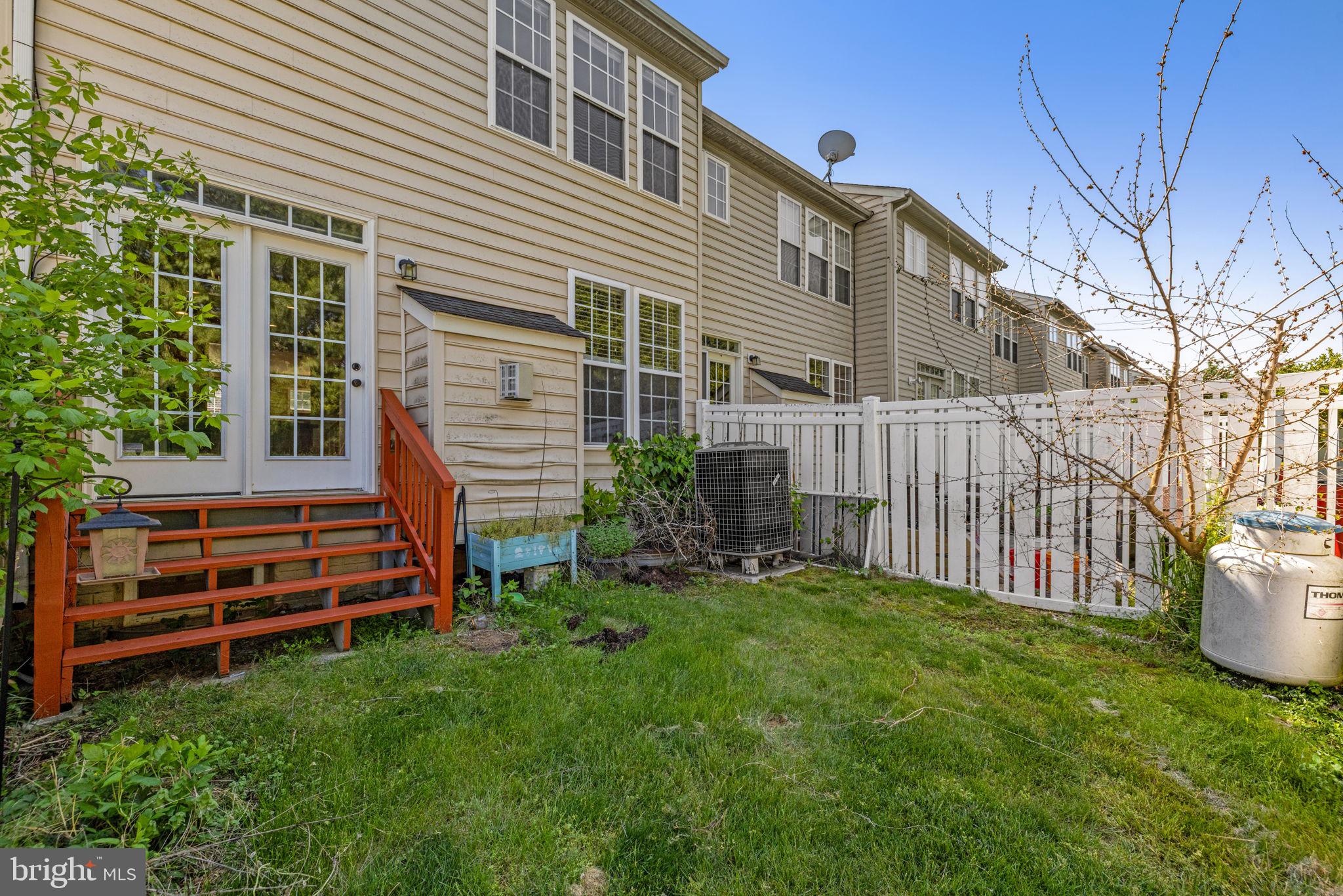 SHENANDOAH SPRINGS - Residential