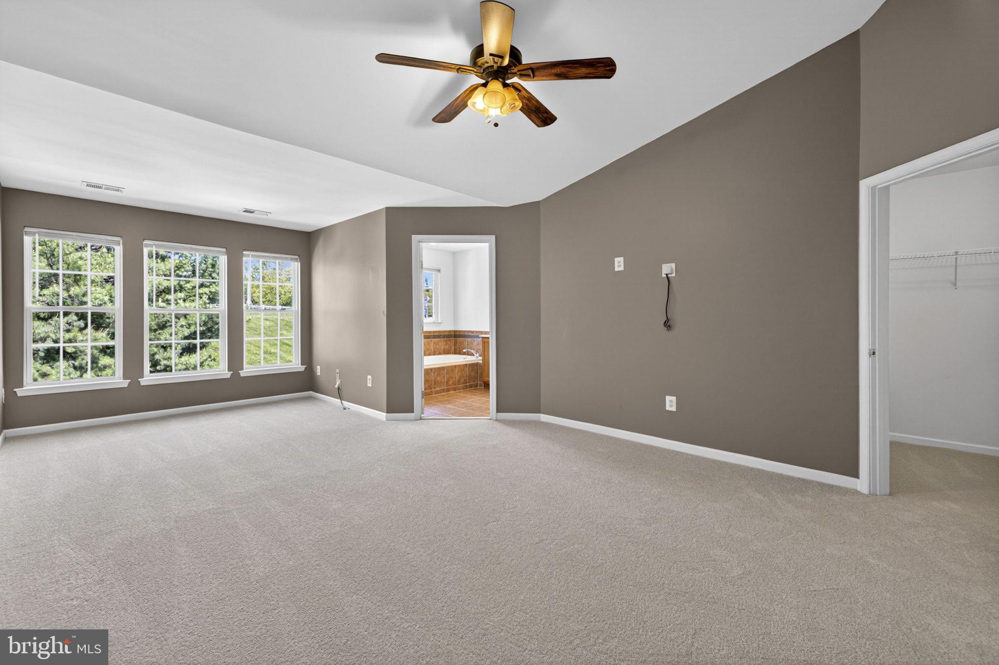 SHENANDOAH SPRINGS - Residential