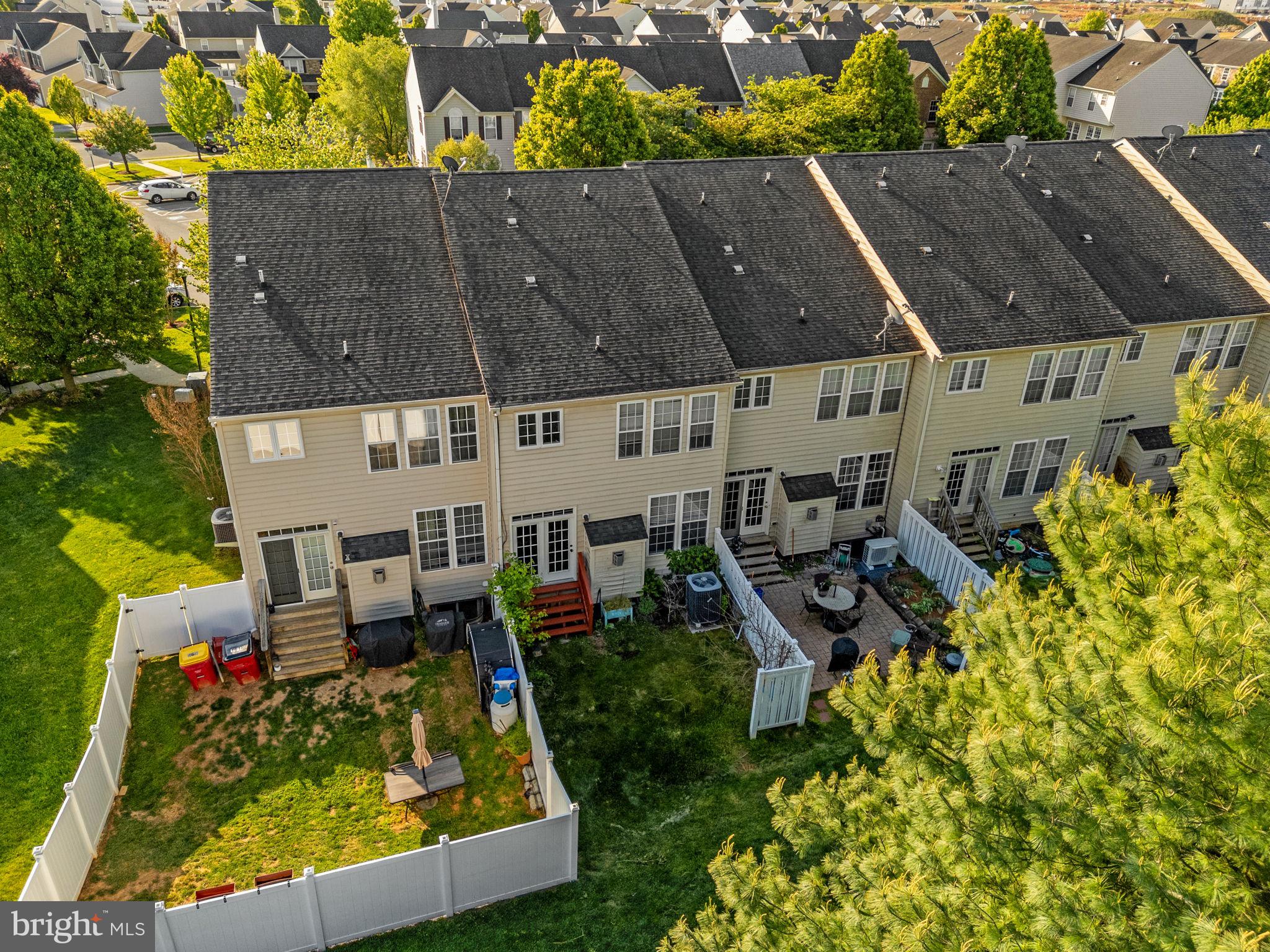 SHENANDOAH SPRINGS - Residential