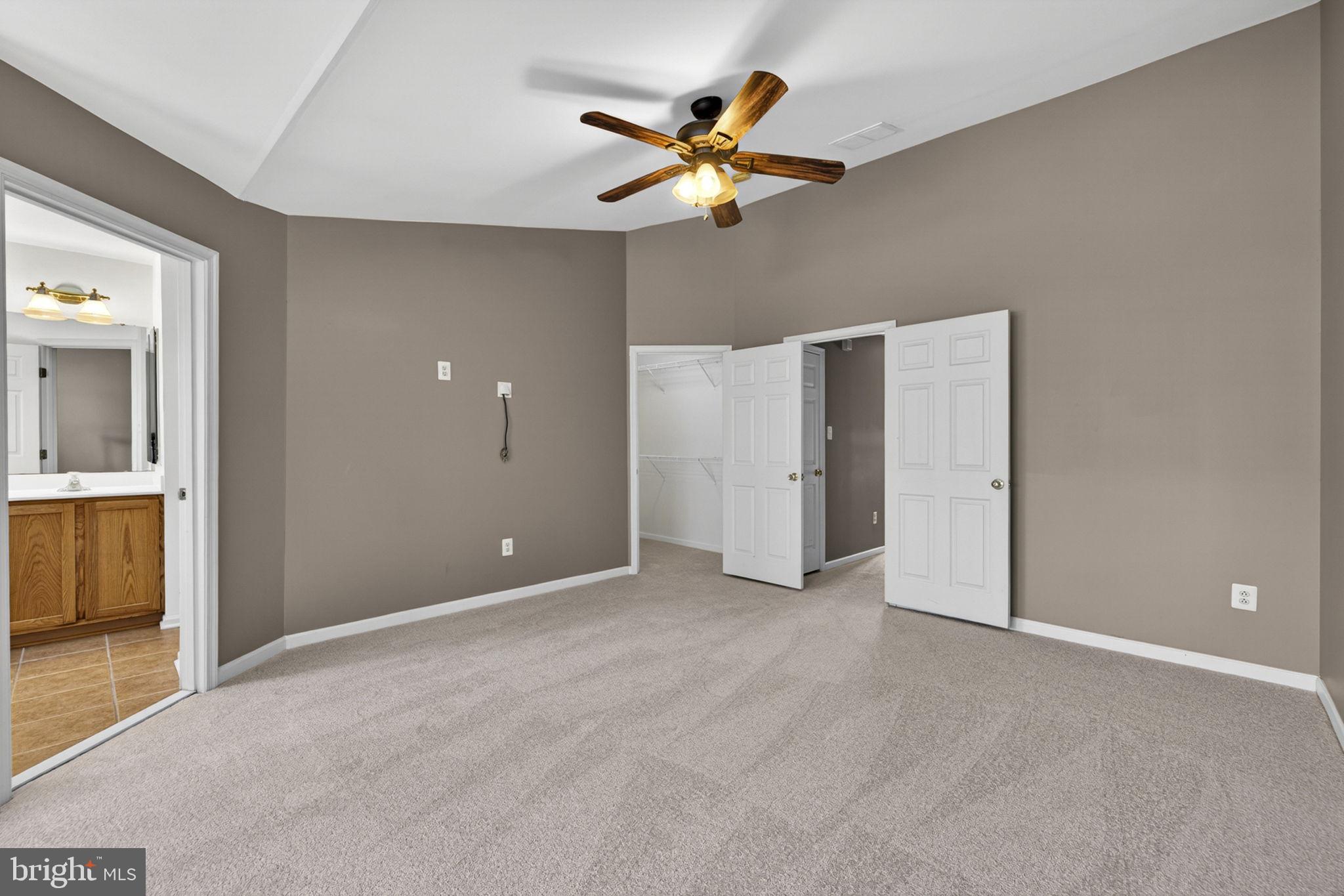 SHENANDOAH SPRINGS - Residential