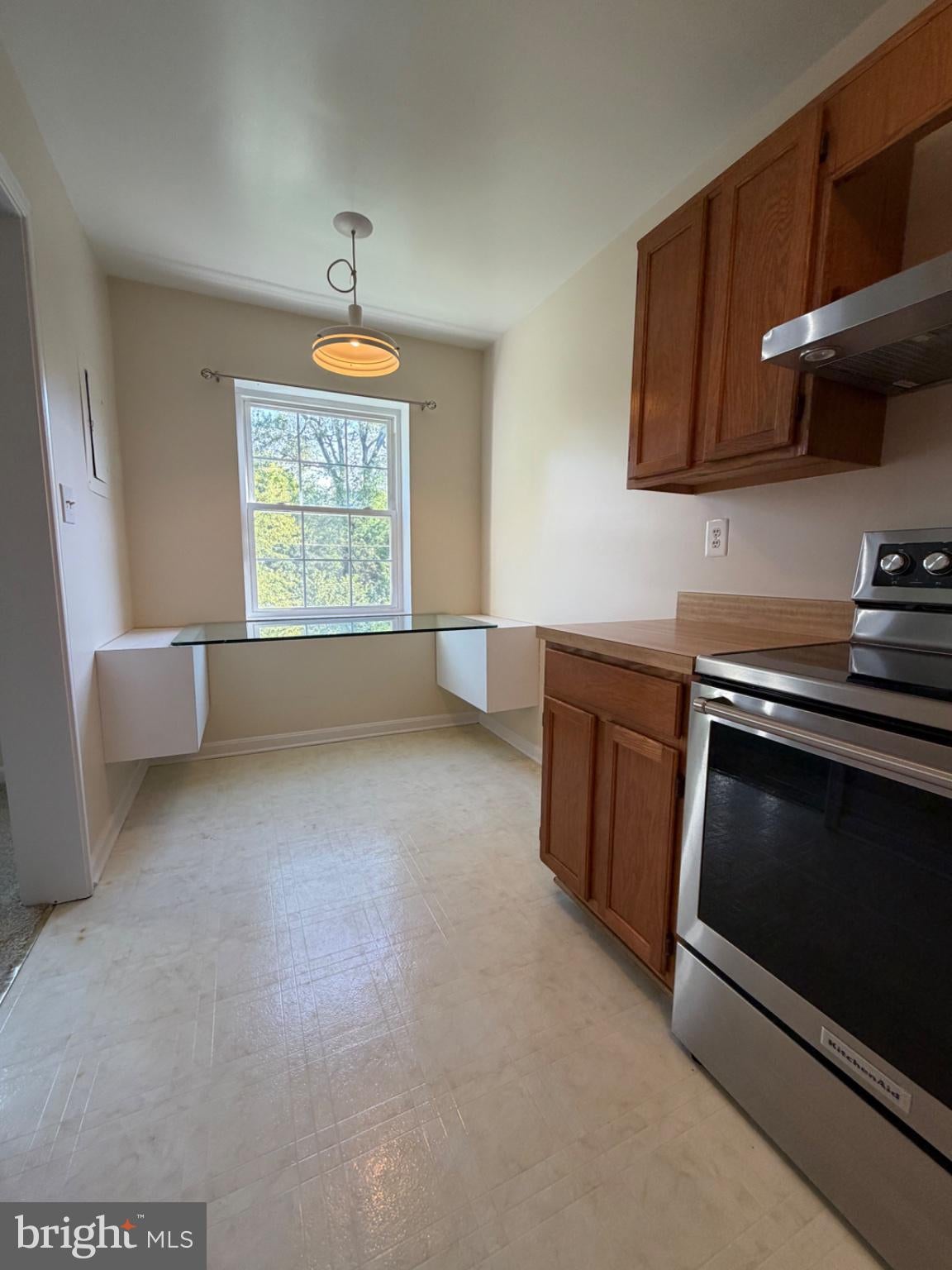 1904 KEY BOULEVARD 9455
