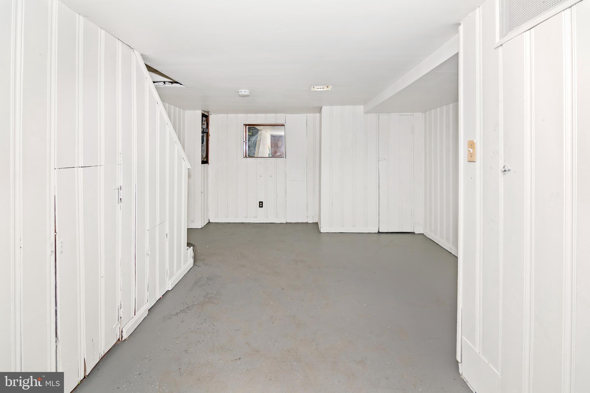 EDMONDSON VILLAGE - Residential Lease