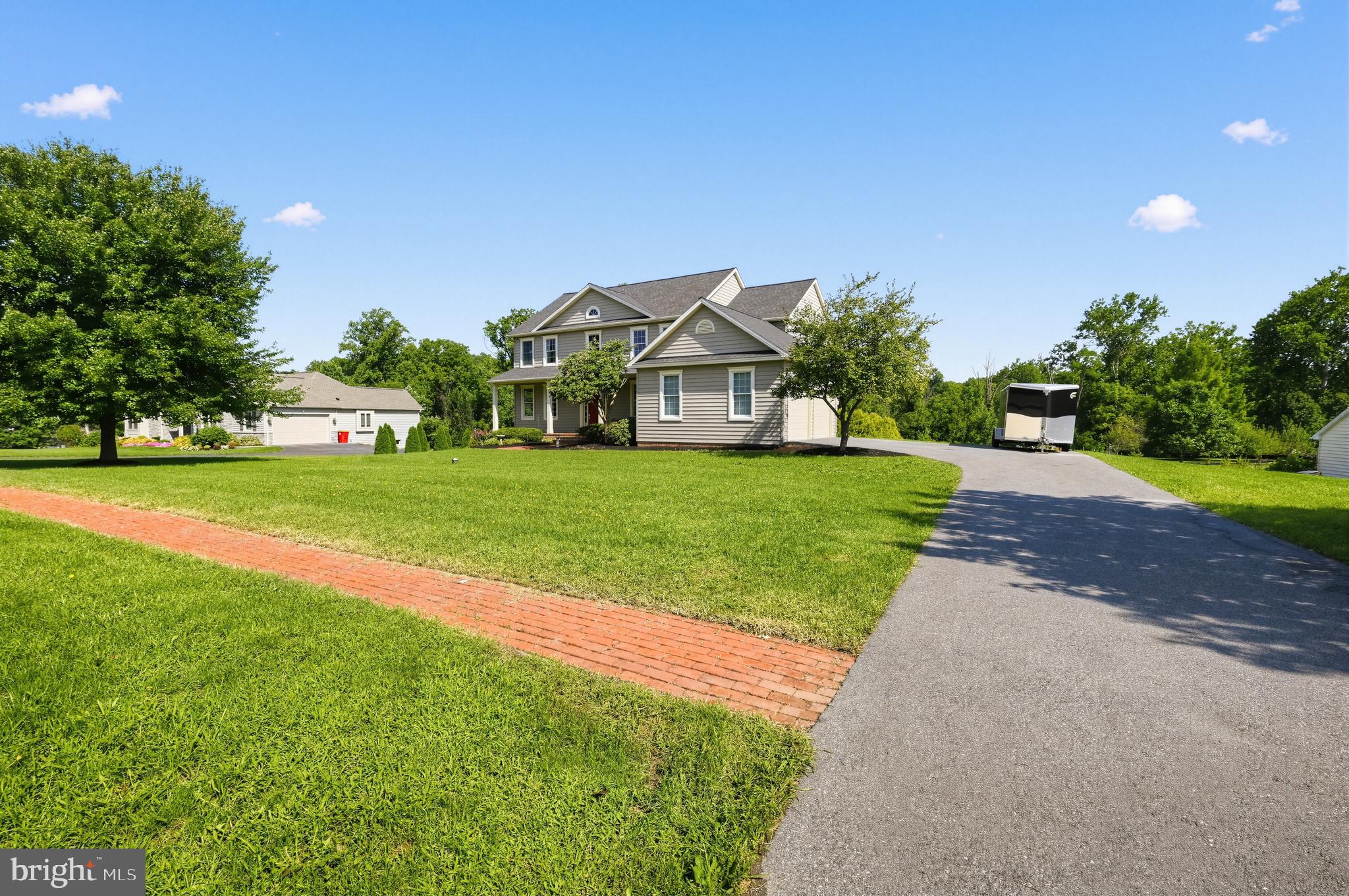 27 MCCOY LANE