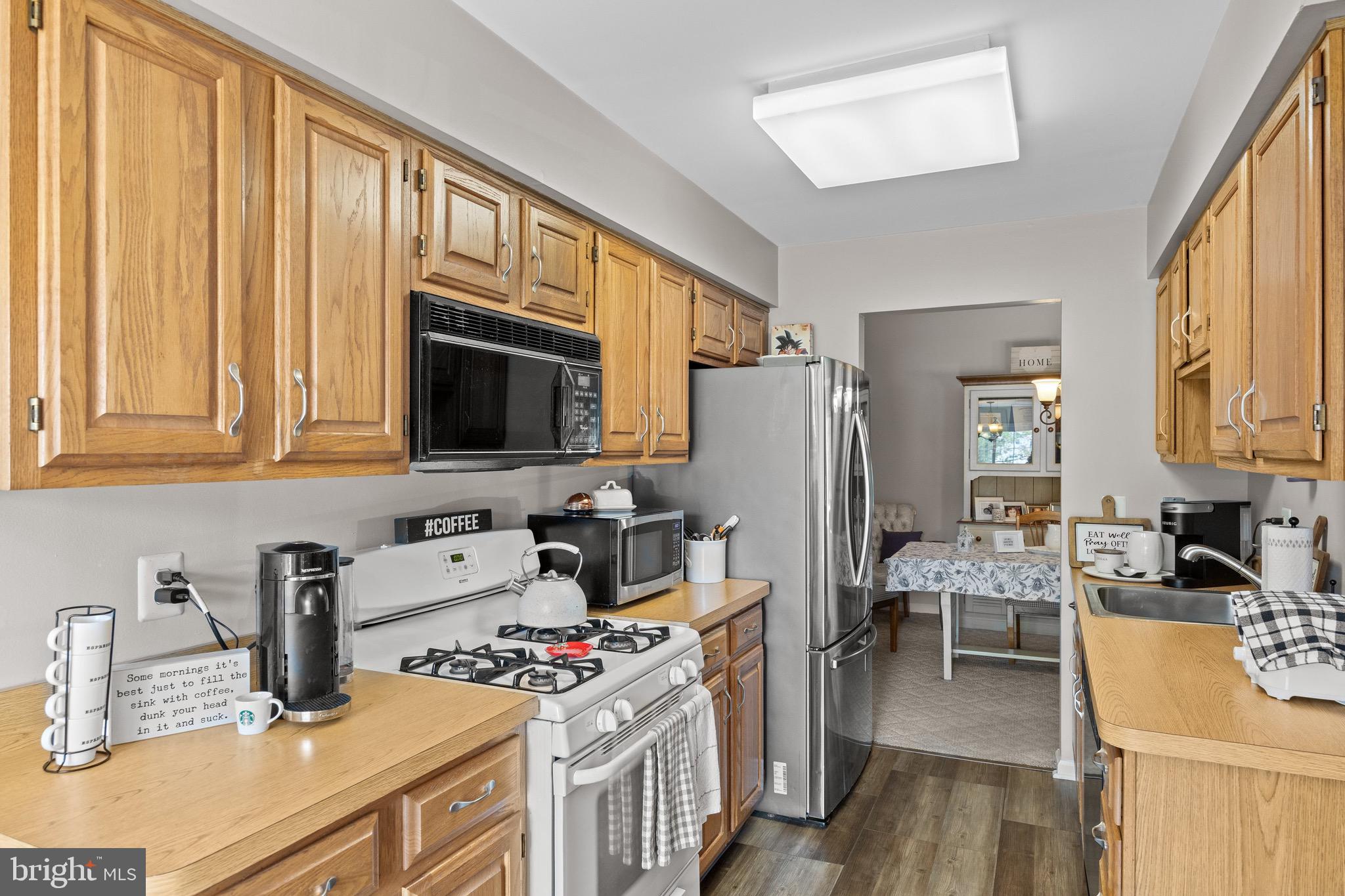 2504 DORAL DRIVE