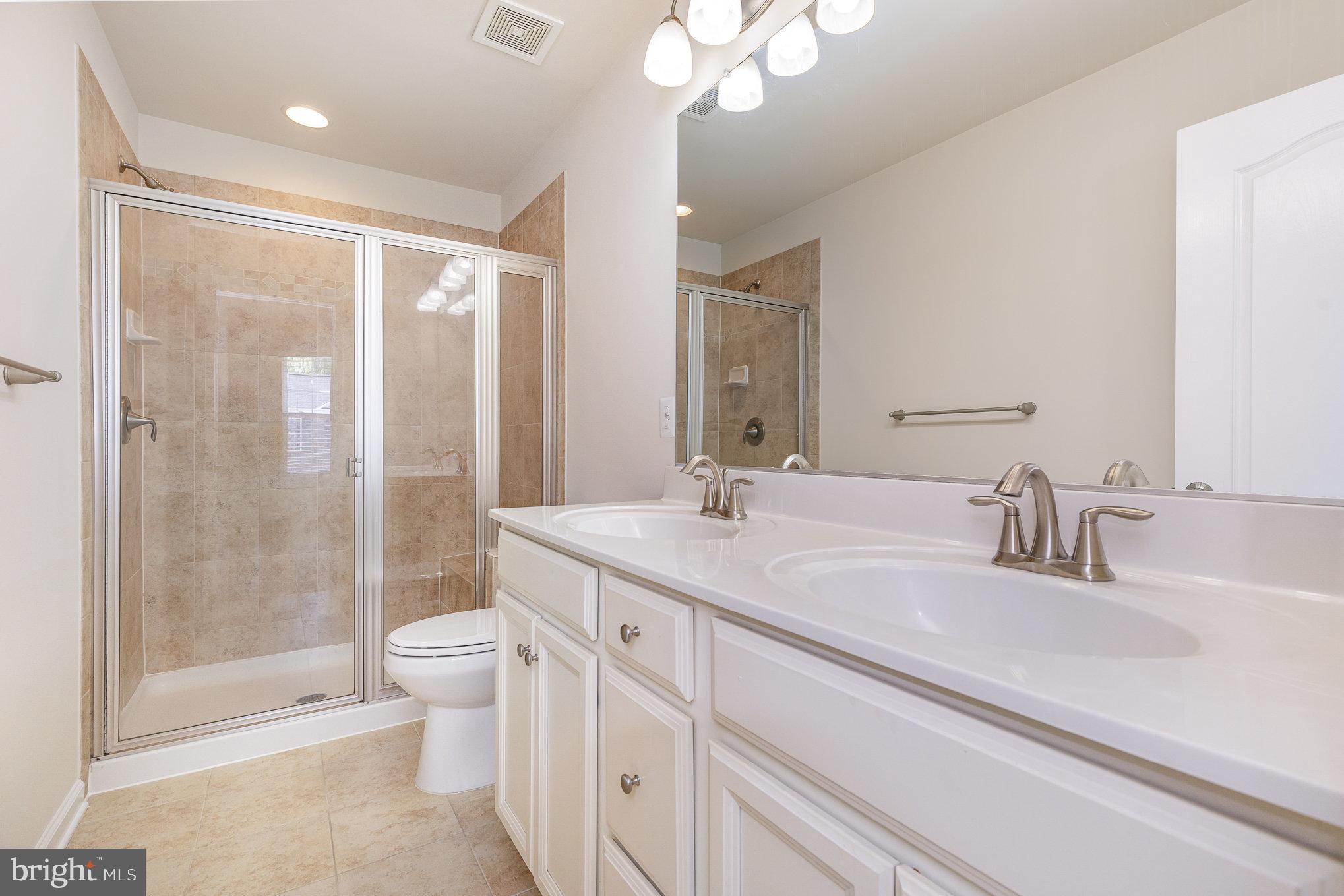 RAPPAHANNOCK LANDING - Residential Lease